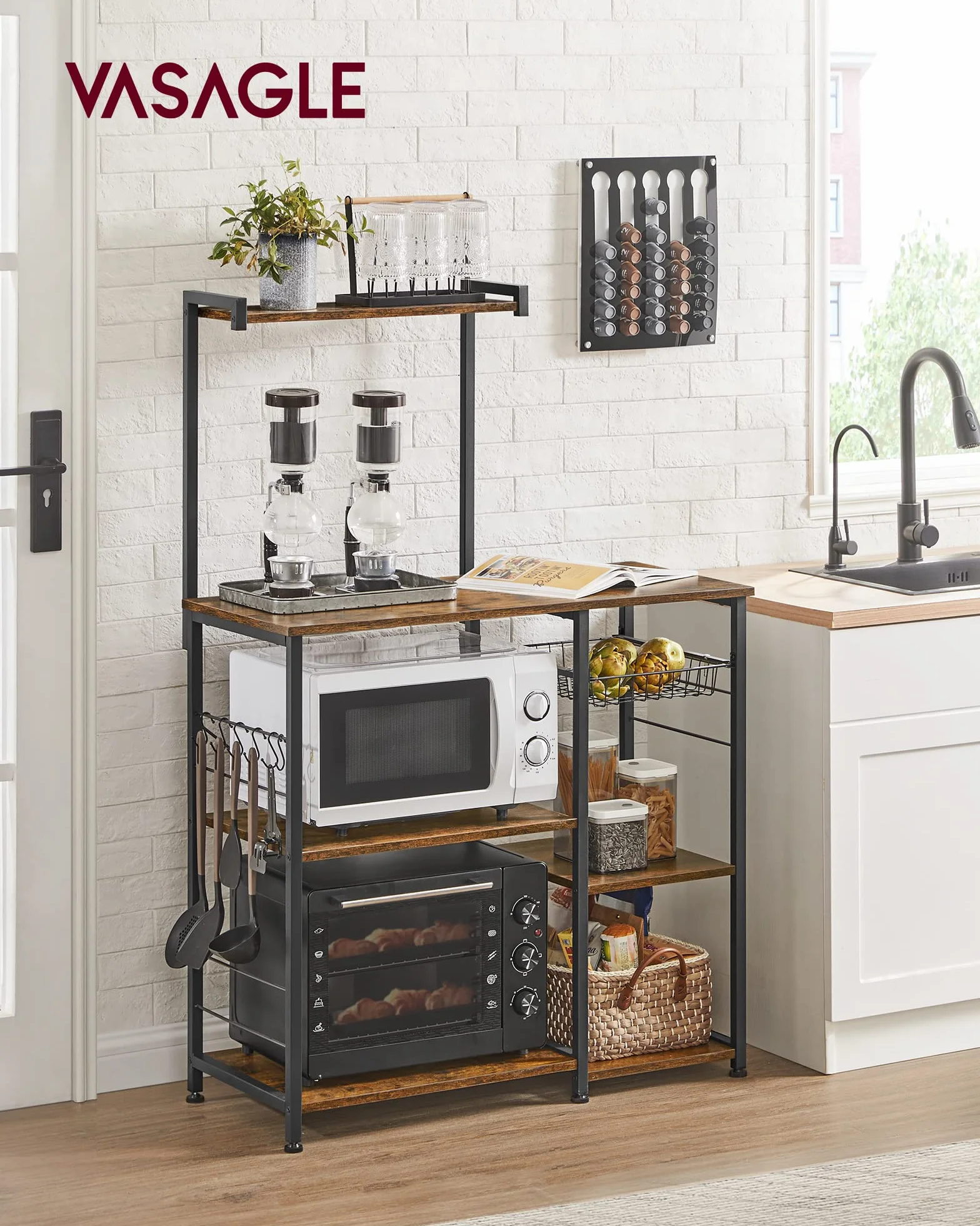 VASAGLE Estantería de Cocina, Soporte para Microondas, Cesta de Alambre, 6 Ganchos, para Especias, Ollas y Sartenes, 40 x 90 x 134 cm, Marrón Rústico, Negro KKS35X