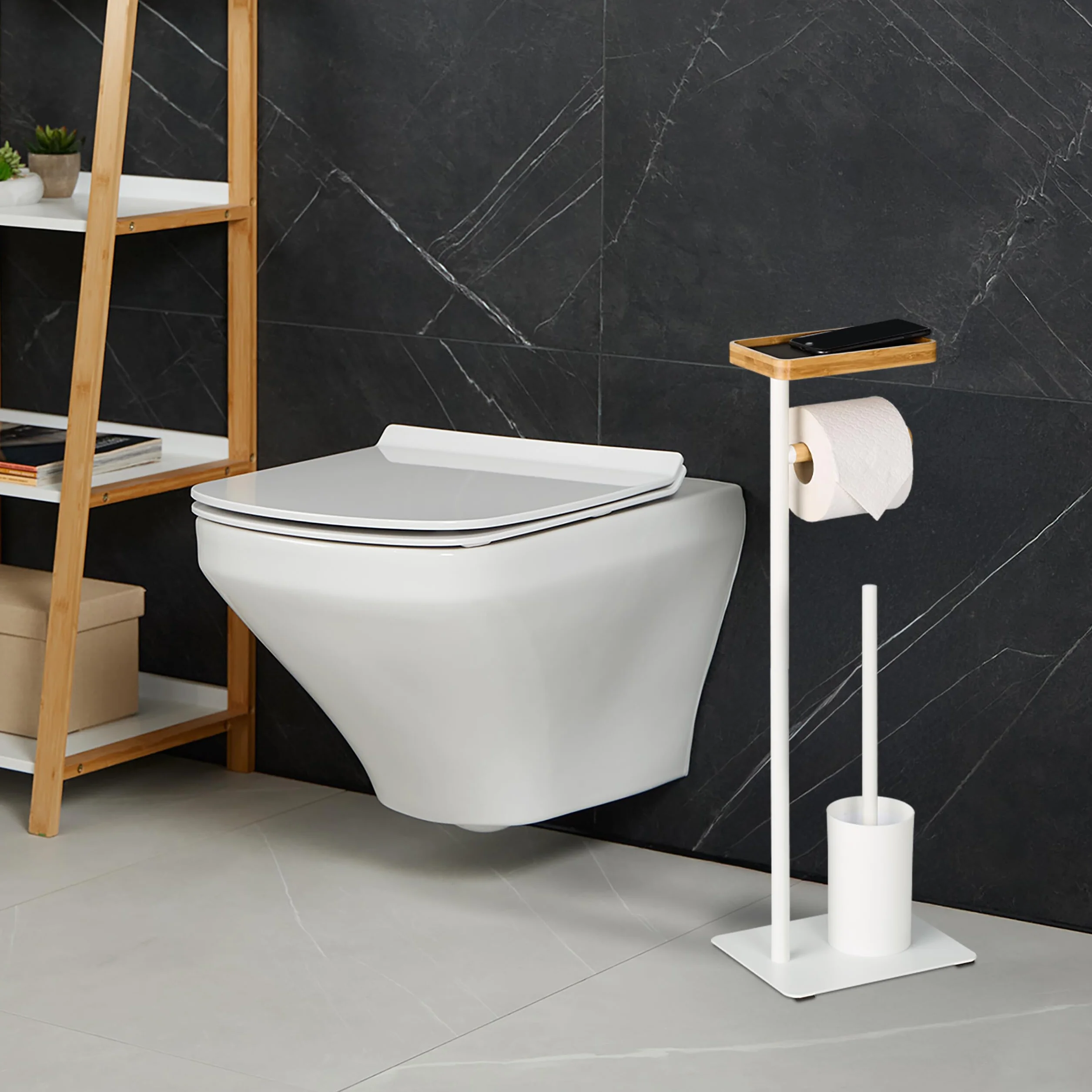 Relaxdays Escobillero y Portarrollos para Baño, Bambú y Hierro, Independiente, Escobilla con Soporte, Blanco/Natural