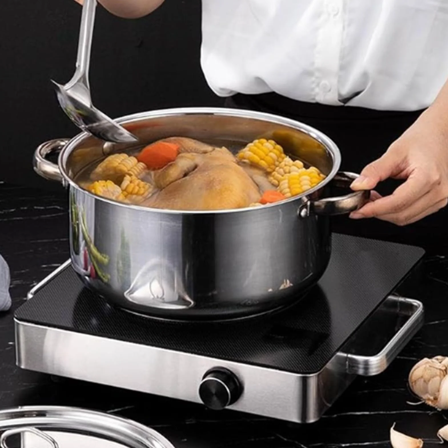 SUNGOOYUE Juego de Utensilios de Cocina de Acero Inoxidable, Juego de Ollas y Sartenes de 15 Piezas con Tapas de Vidrio, Agarre Antideslizante, a Prueba de Altas Temperaturas, Multifuncional para