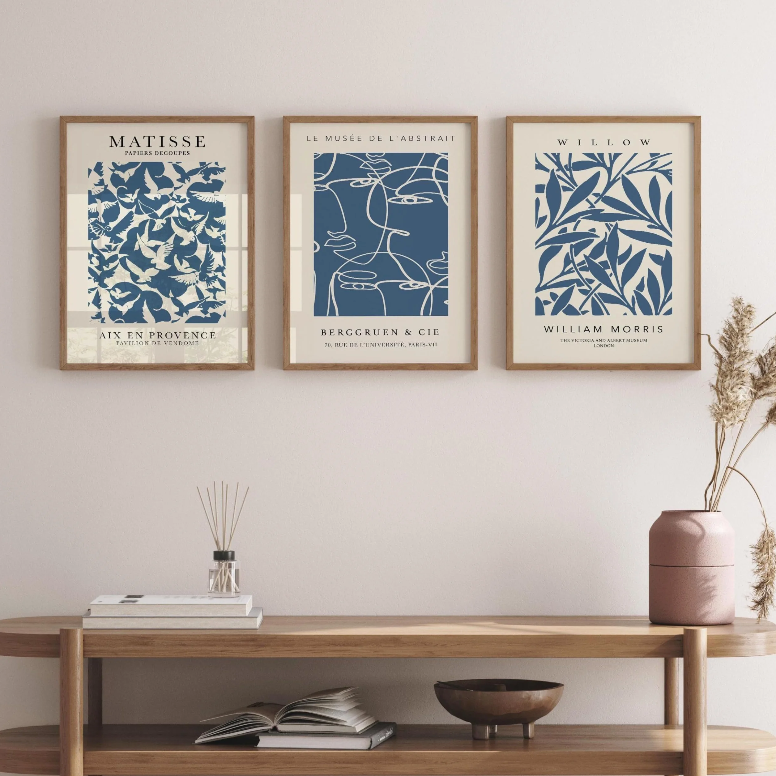 XINBAO Impresión de flores azul marino, póster para dormitorio, imágenes azul marino, decoración de pared azul, arte para sala de estar, pintura botánica, lienzo de 30 x 50 cm x 3 cm con marco