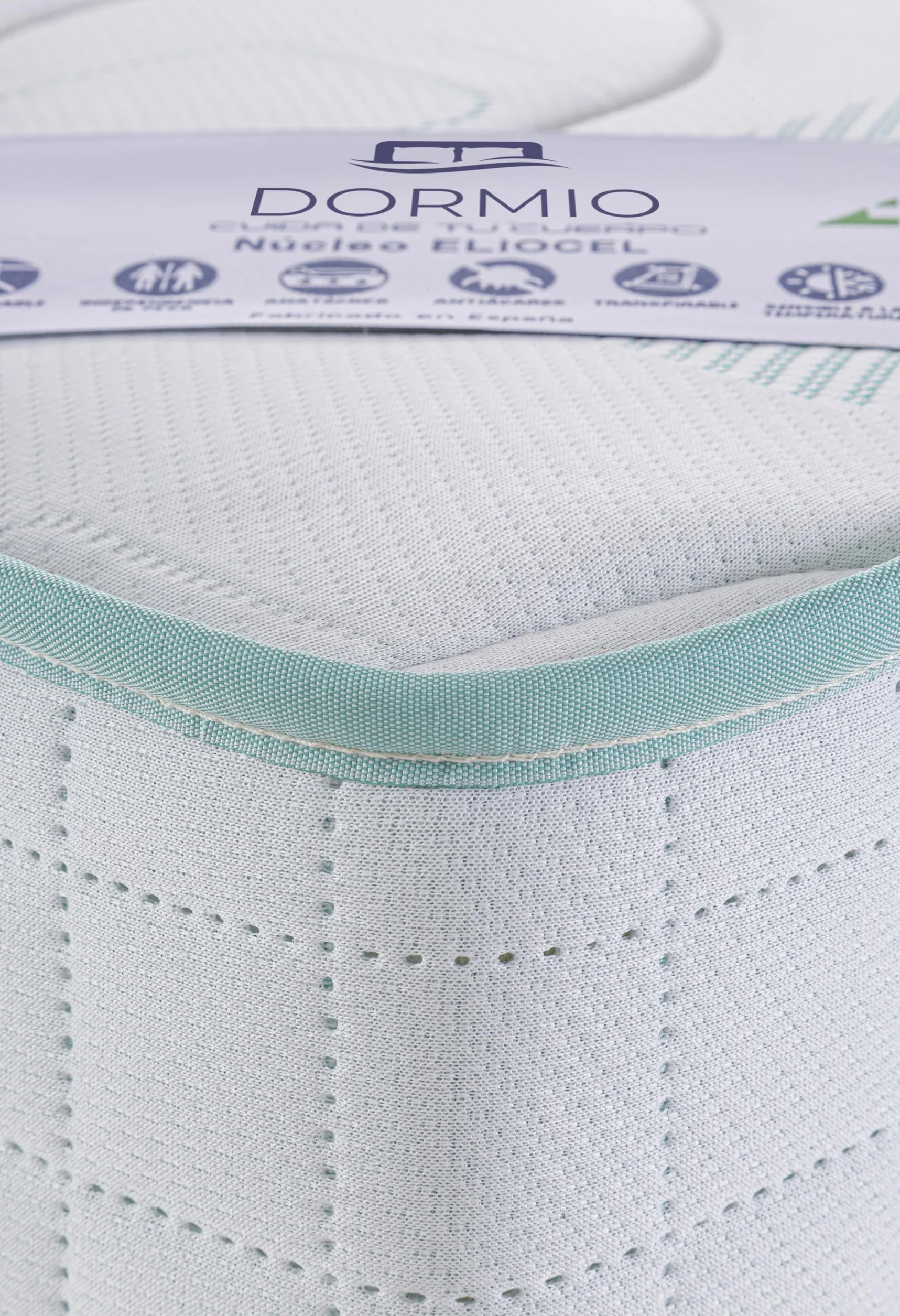 Dormio Ortopédico - Colchón Viscoelástico adaptable, Multiacolchado, Antideformaciones, Medida 135x190, Tratamiento antiácaros y antibacterias. Fabricado en España.