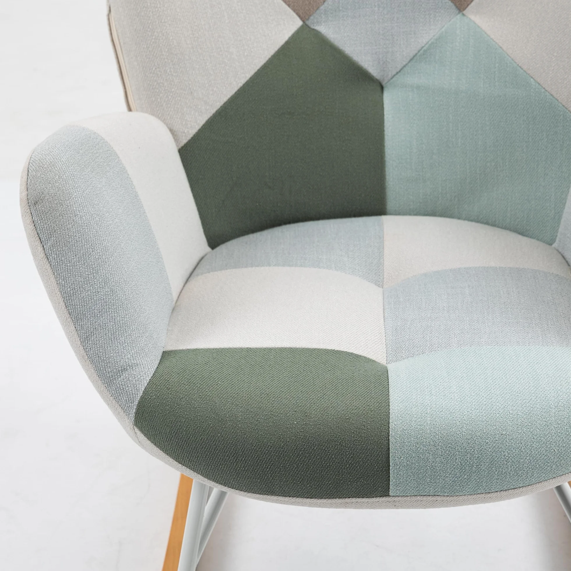 MEUBLE Cosy Sillón Relax, Mecedora Cómoda, Silla Balancín de Tela Patchwork con Patas de Madera y Metal para Salón, Adorno de Botones