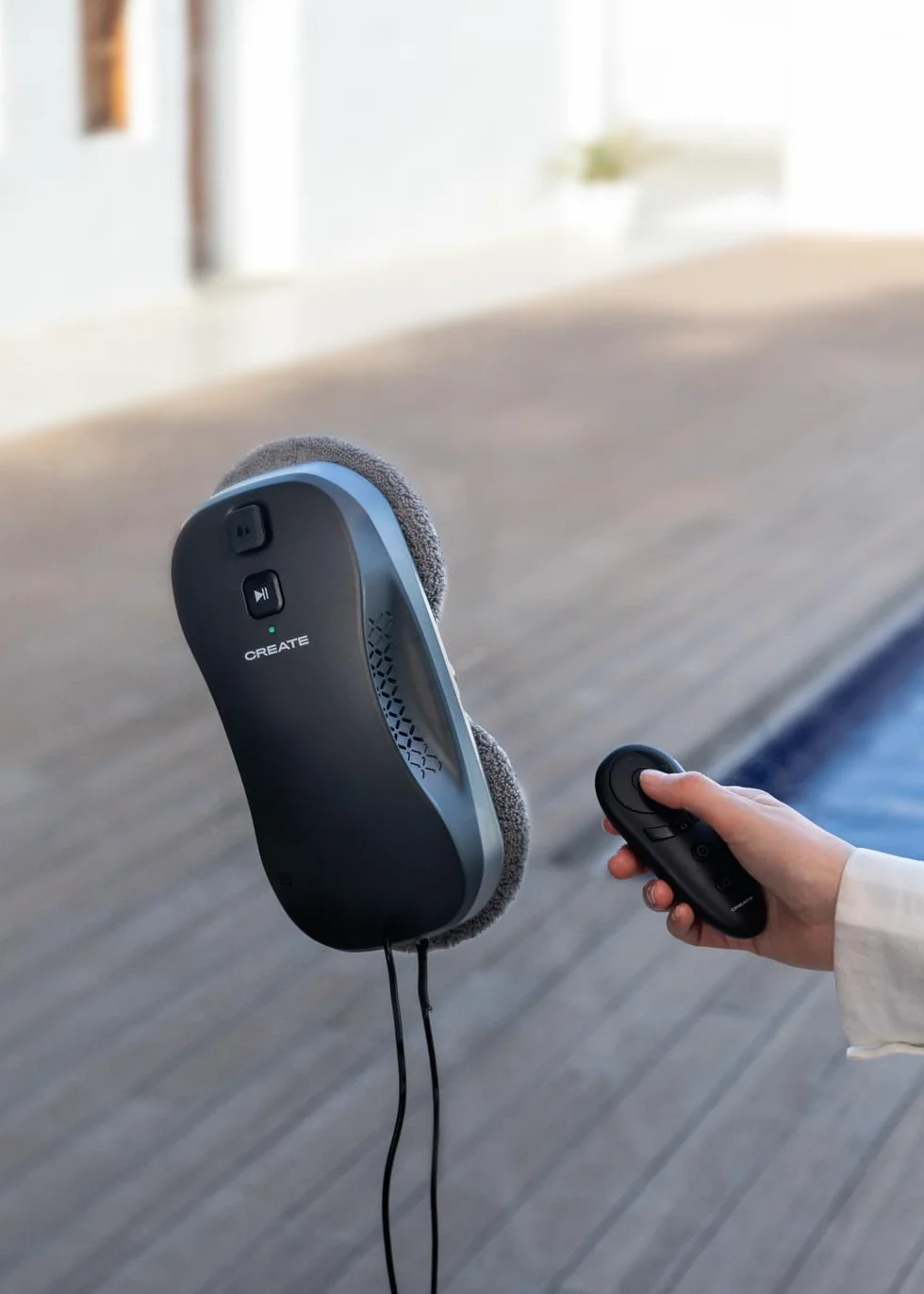 CREATE / WIPEBOT Pro/Robot limpiacristales automático Negro con WiFi/Doble Salida de Agua, 2 Niveles de pulverizado, Reconocimiento de Esquinas y Bordes, Cable de Seguridad de 5m, Depósito de 60ml
