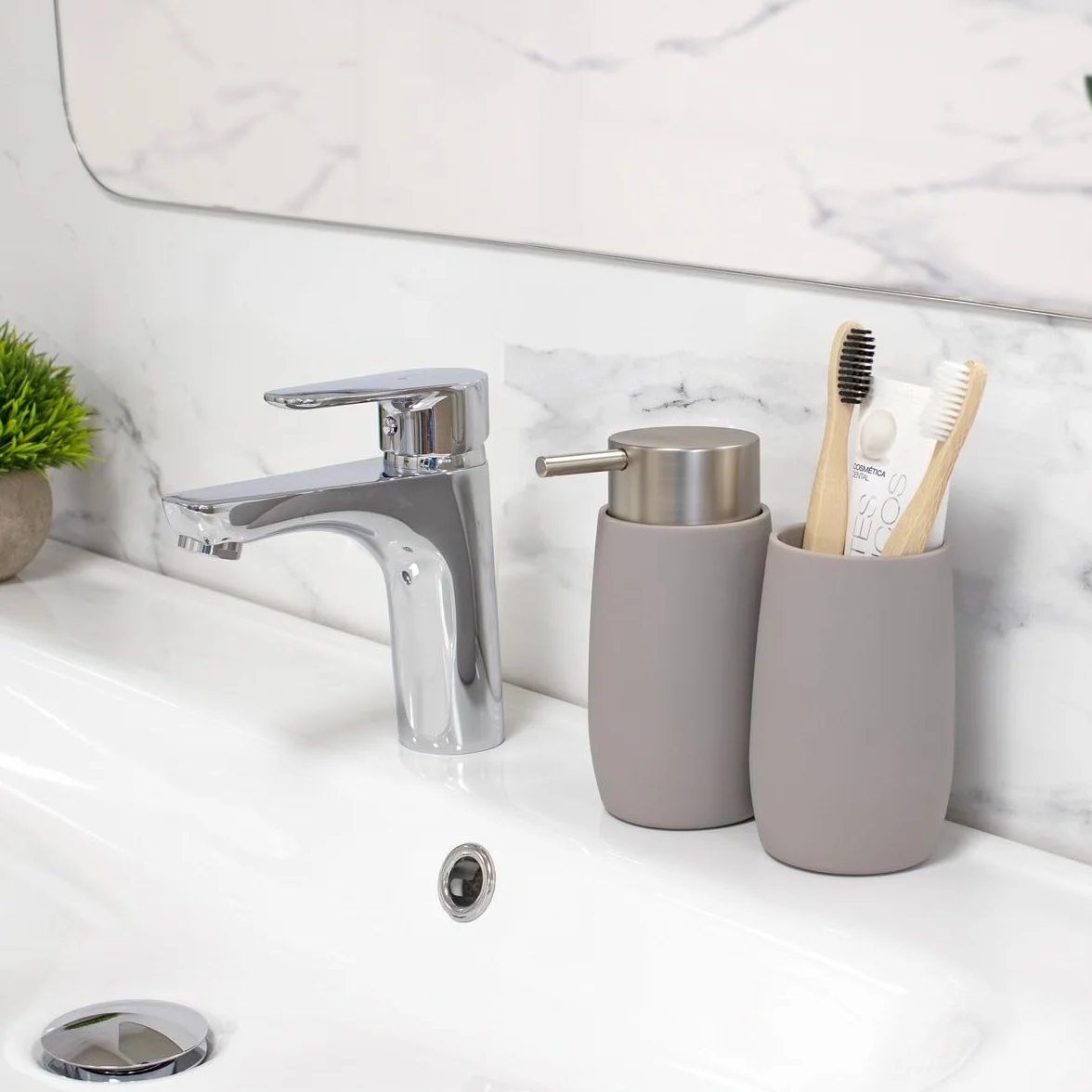 Vaso baño para Cepillo Dientes Serie Glaciar ABS Mate 7.5 cm x 11.5 cm Beige