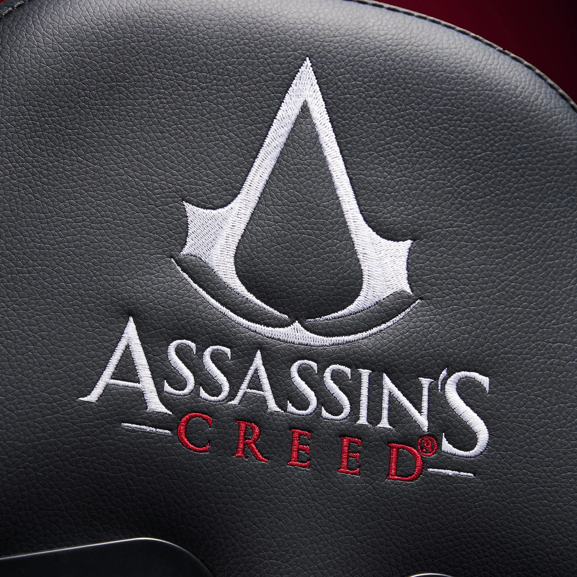 Subsonic - Silla Gaming Assassin'S Creed - Silla de Oficina Ergonómica con Espuma de Alta Densidad, Respaldo Reclinable y Reposabrazos 3D Ajustables - Altura Ajustable - Negro