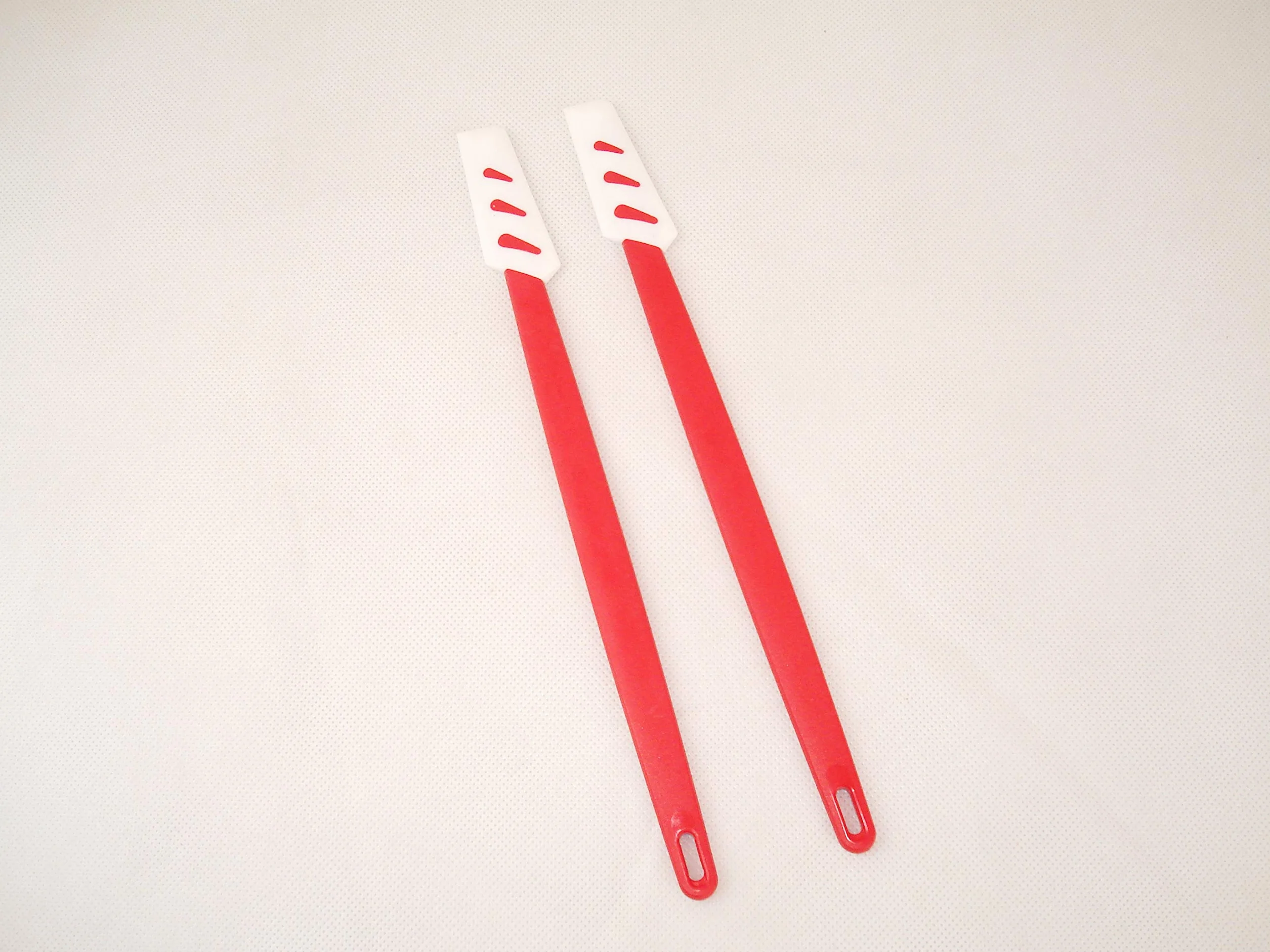 TUPPERWARE Pequeña espátula superior blanca y roja (2) espátulas estrechas D78