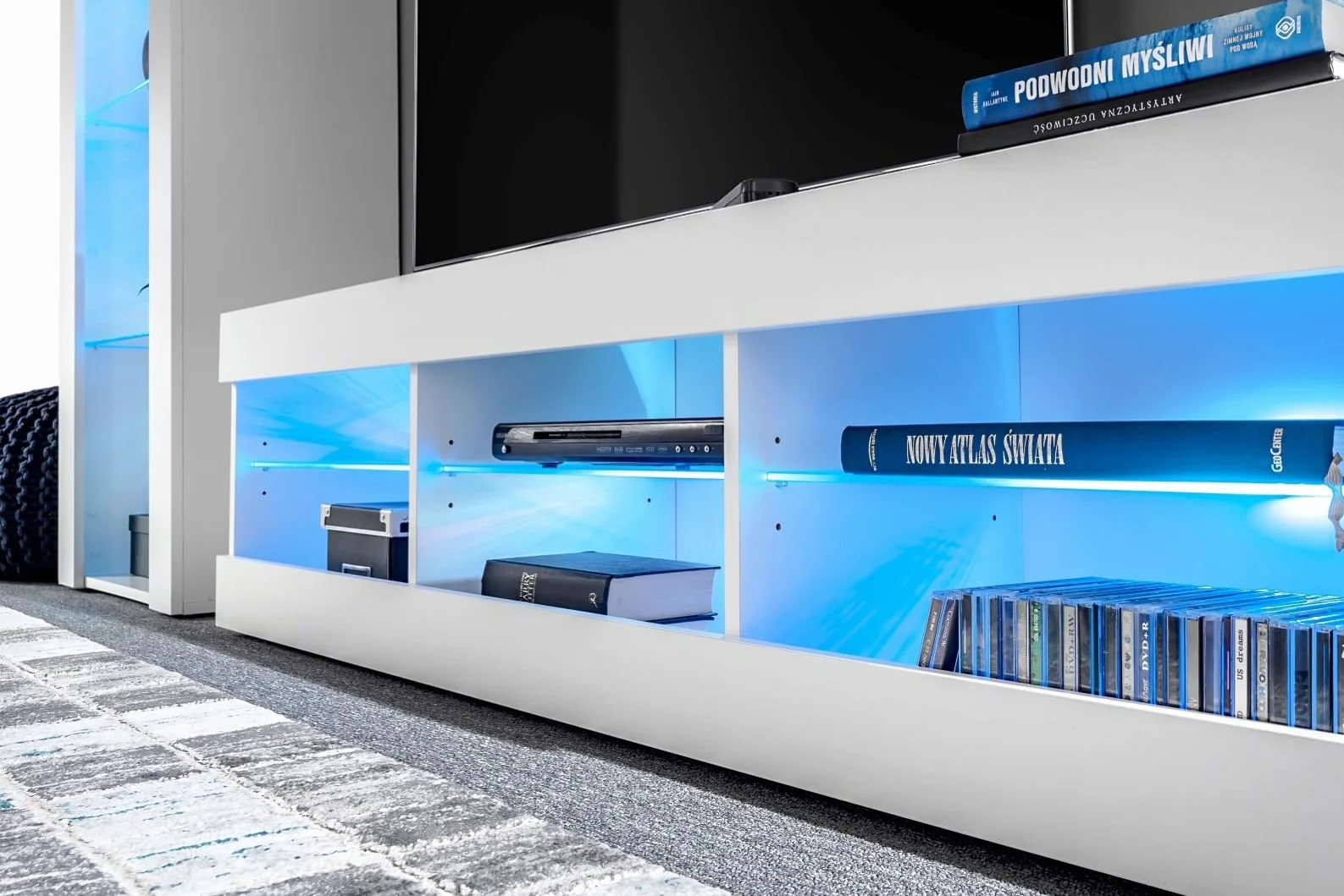Komodee, Juego de Muebles Tivoli Grande, Negro Wotan, Ancho 290 cm x Alto 159 cm x Fondo 35 cm, LED Azul, para Sala, Dormitorio