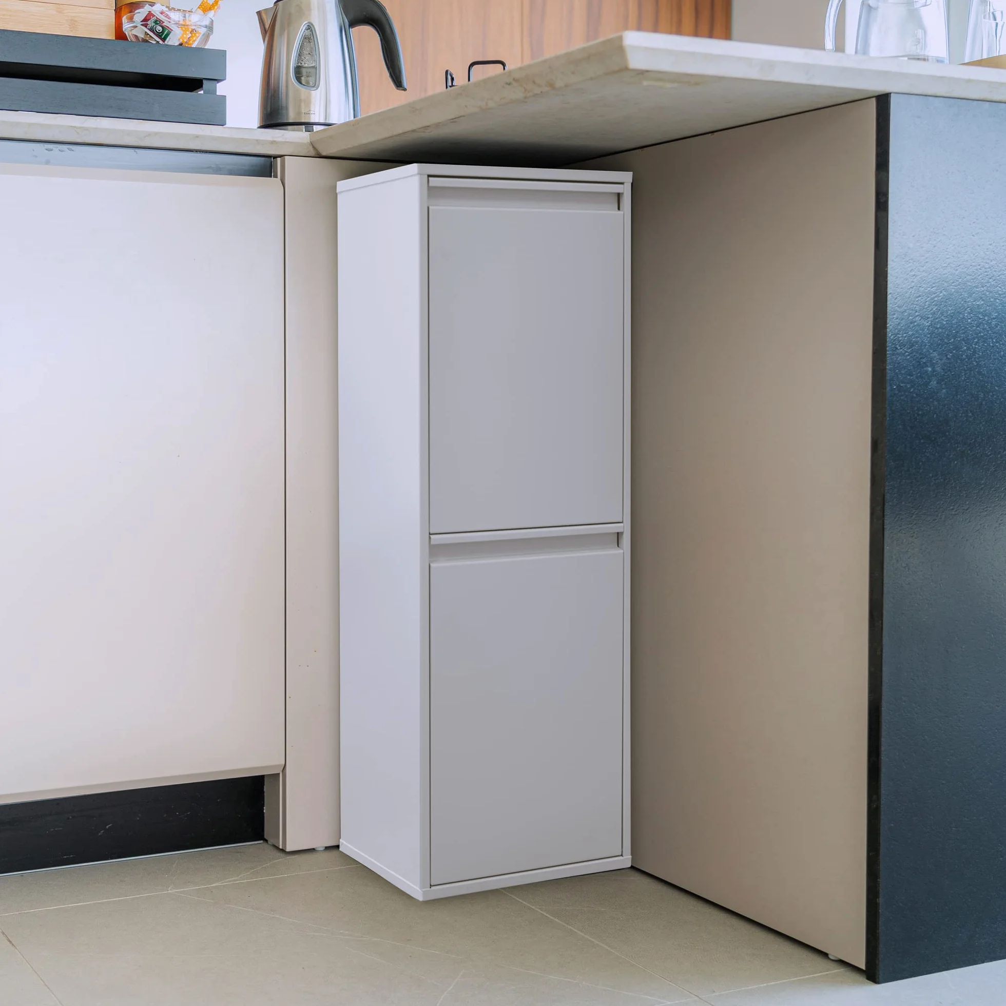 Arregui Basic CR201-B Cubo de Basura y Reciclaje de Acero de 2 Compartimentos | 2x17 L (34 L) | Cubos de Basura de Cocina | Contenedores de Reciclaje para Casa u Oficina | blanco