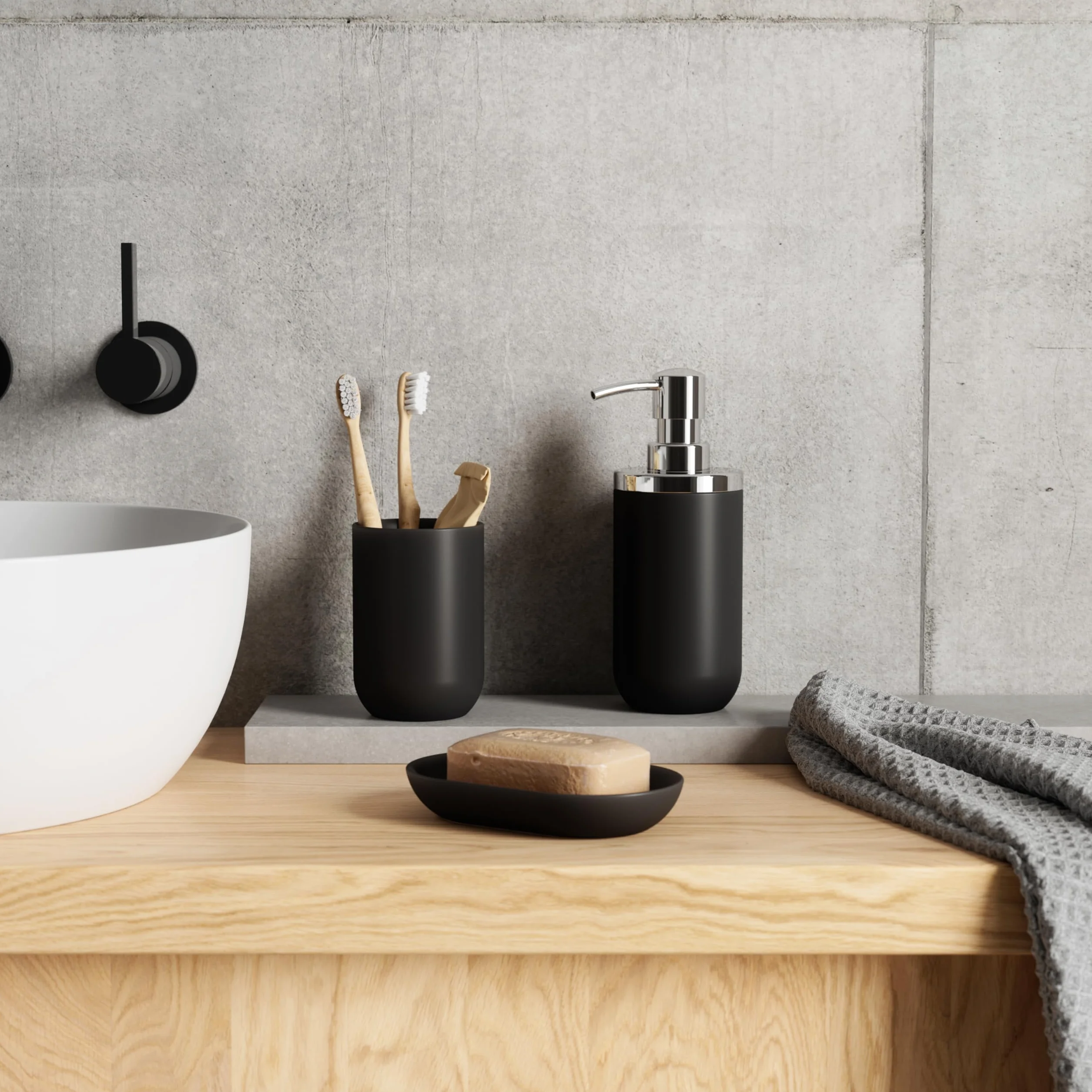 Umbra Junip Vaso para baño, Resina, Negro