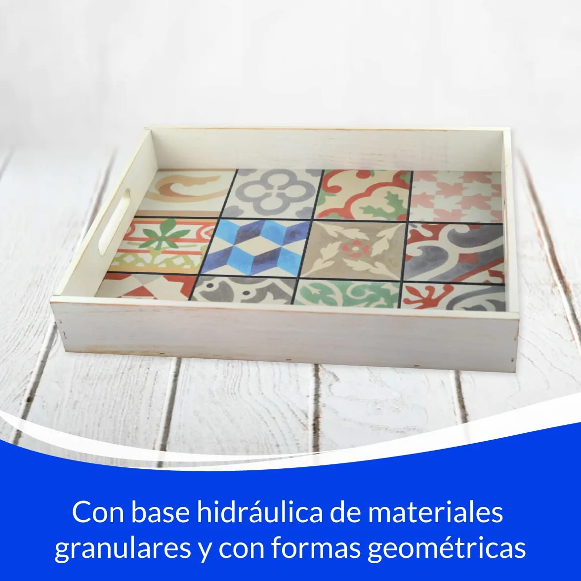 Bandeja para Servir Comida con Asas - Rectangular con Base Hidráulica - 45 x 36 x 7 cm - Ideal para Aperitivo y Desayuno en la Cama - Fabricada en España - Hostelnovo
