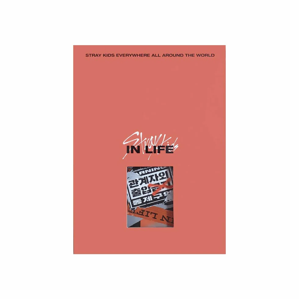 STRAY KIDS IN LIFE Versión estándar (tipo A) en el 1er álbum de repaquete+fotolibro+tarjetas postal+(4 tarjetas de fotos adicionales + 1 tarjeta de doble cara)