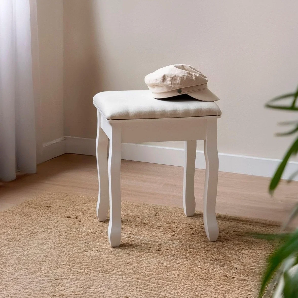 LOLAhome Banqueta de Tocador Blanca con Asiento Tapizado, Madera de Paulonia 50x30x39 cm, Estilo Clásico, Taburete para Dormitorio y Maquillaje
