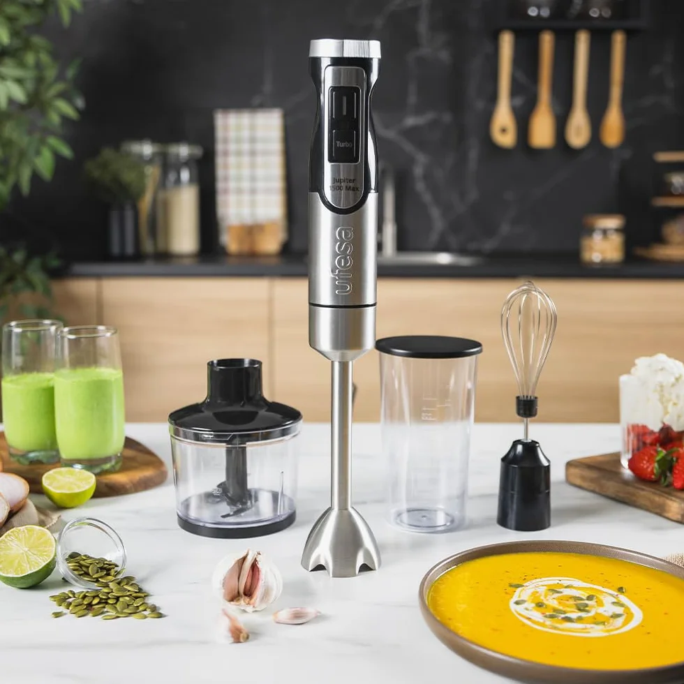 Ufesa Jupiter Max Batidora de Mano 1500W, Control de Velocidad Variable, Pantalla LCD, Función Turbo, 4 Cuchillas de Alta Eficiencia, Picadora 500 ml, Batidor Emulsionador y Vaso Medidor 600 ml