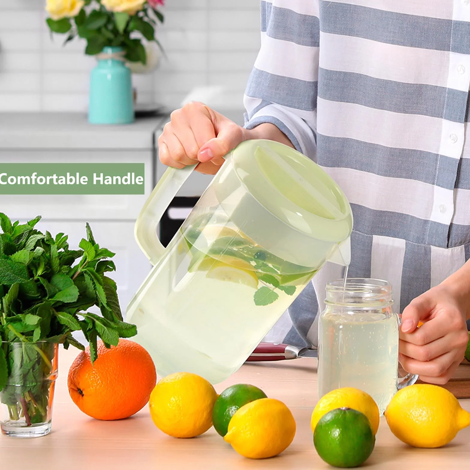 Jarra de plástico transparente de 2,5 litros con tapa, paquete de 2 jarras de agua transparente para bebidas frías, jarra de té helado para limonada, té helado, leche, jugo, bebidas