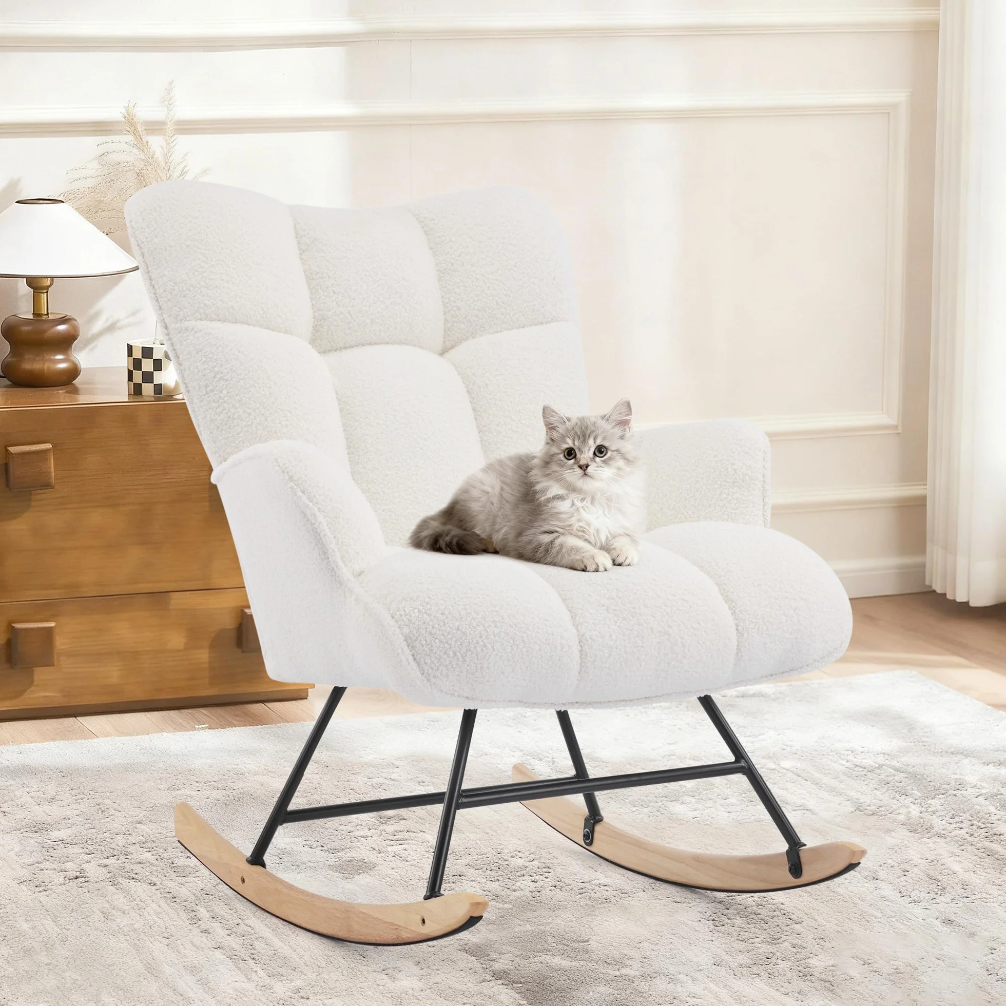 Silla Mecedora para Lactancia, Sillón Balancín Teddy Tapizado en Peluche Suave con Base de Madera Silla de Relax Cómoda con Brazos para Sala, Dormitorio y Habitación Infantil Blanca