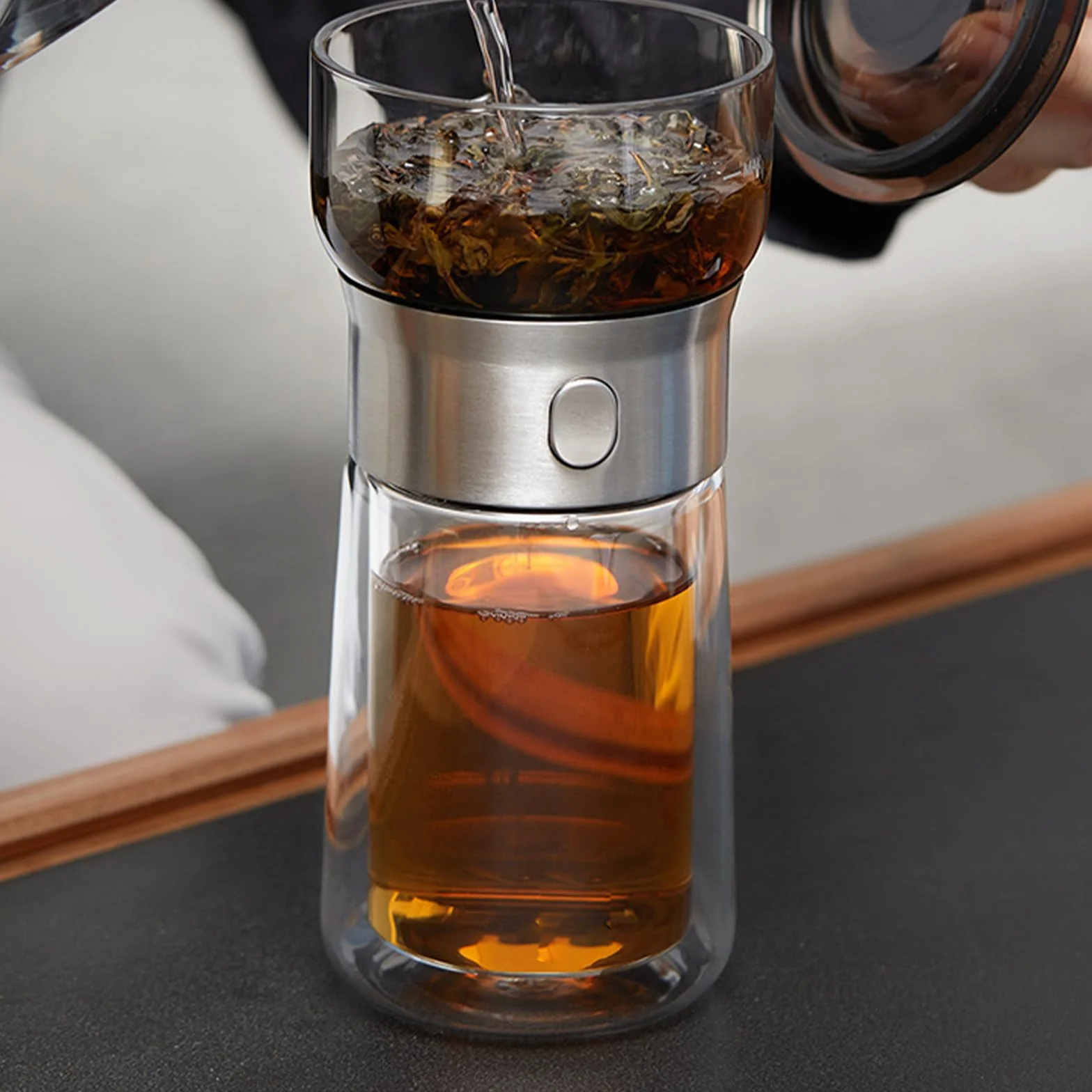 Infusor de té portátil de sola porción con estructura de preparación de grifo y plan de verificación de derrames para un excelente amante del té constantemente
