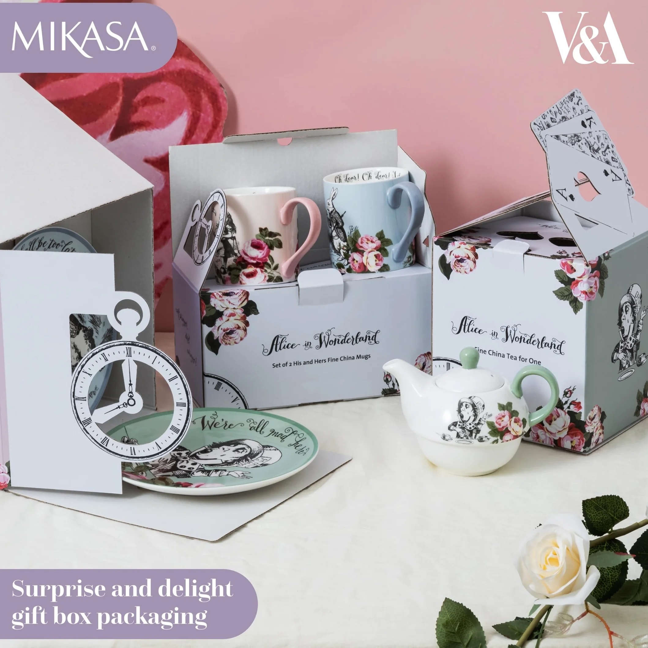 MIKASA and The V&A - Juego de 4 platos para tartas para té de la tarde, 21 cm, porcelana china, té de Alicia en el país de las maravillas, apto para lavavajillas y en caja de regalo