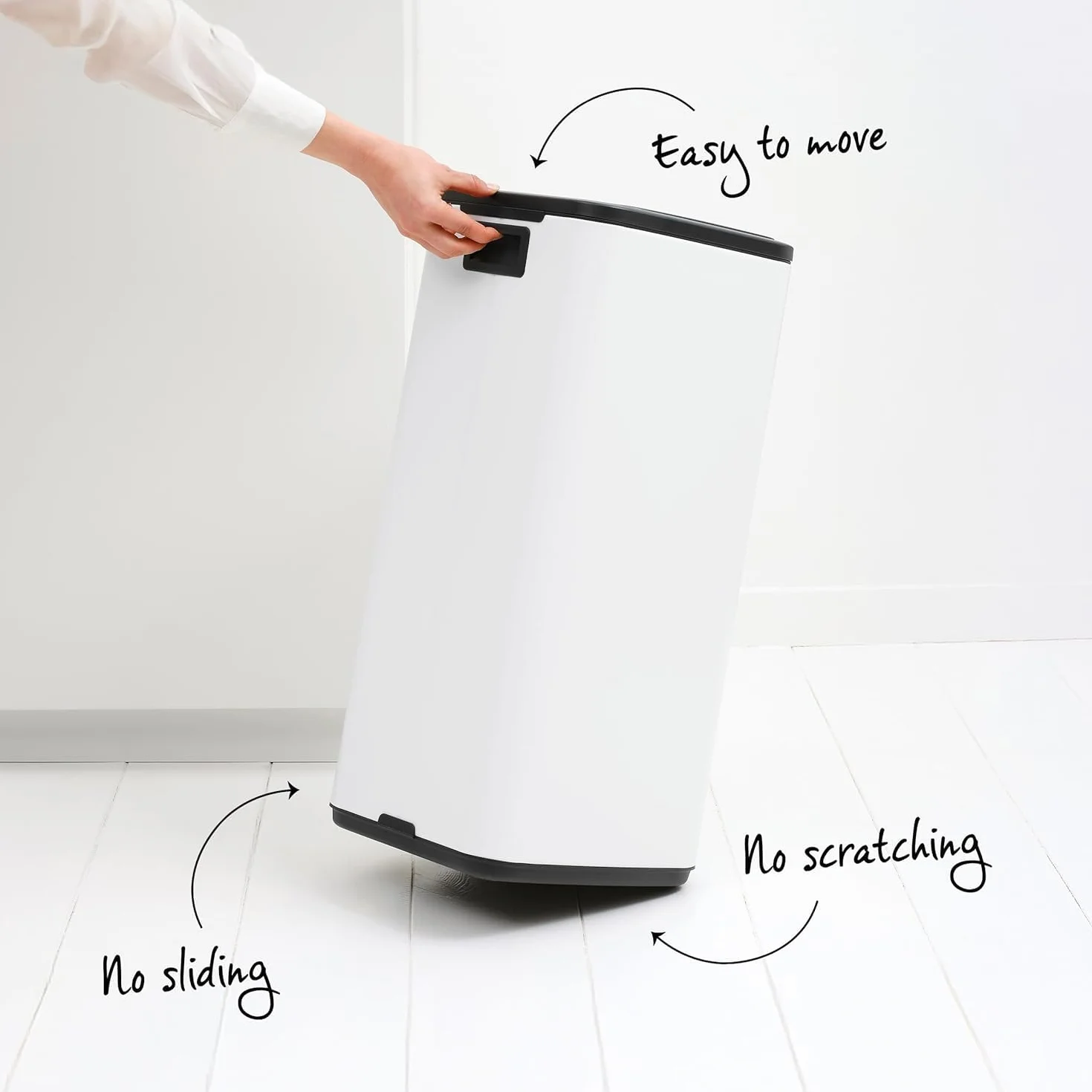Brabantia Bo Touch Cubo de basura 30L (Plateado mate), cubo basura reciclaje rectangular y compacto, con sistema de abertura Soft-Touch, papelera cocina con cubo extraíble, incluye bolsas PerfectFit