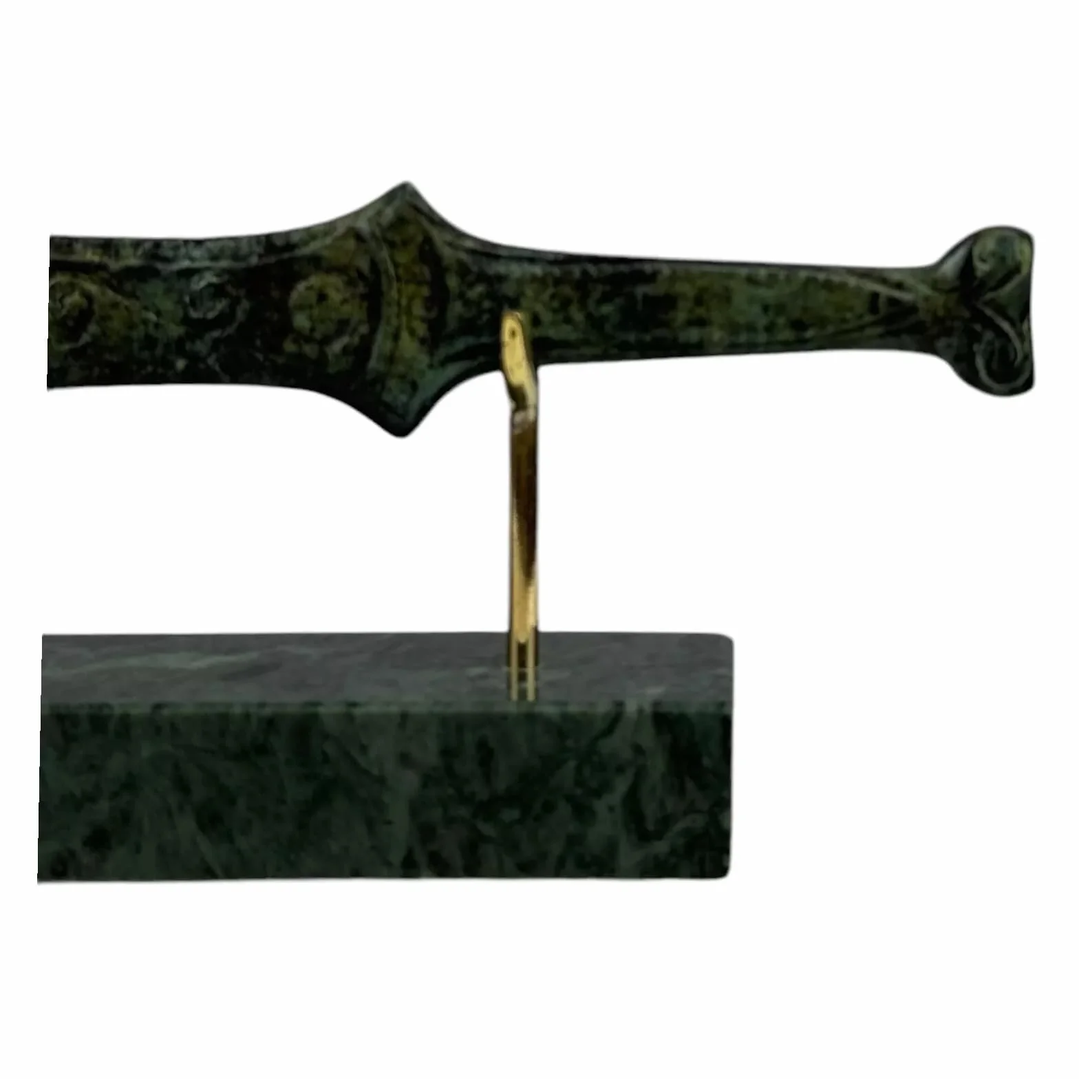 Pequeña espada espartana antigua griega de bronce de metal en oxidación verde