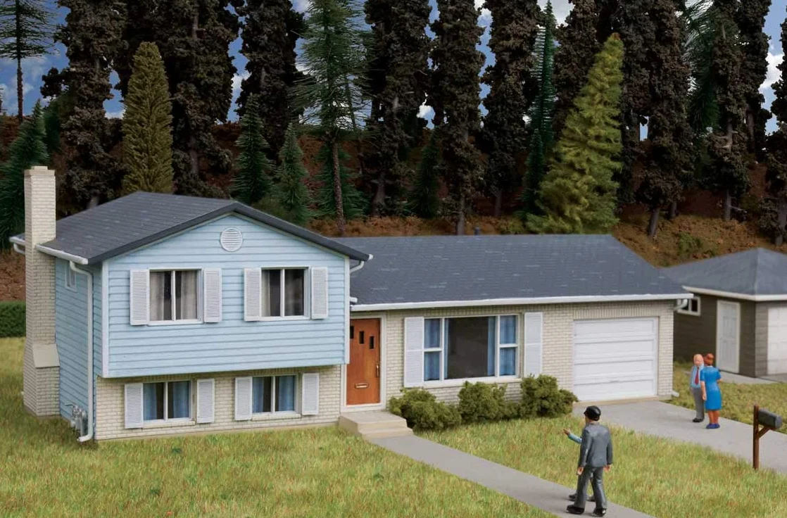 Walthers Cornerstone 933-3794 Split Level House Kit