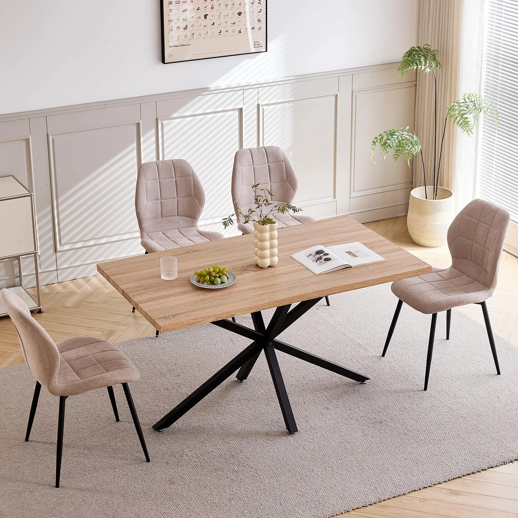 GrandCA HOME Juego de Mesa y Sillas de Comedor, Mesa de Comedor Rectangular 140 * 78 * 77cm,4 Sillas de Comedor Ttapizadas, Juego de Muebles de Cocina de 5 Piezas (Color Claro + Beige)