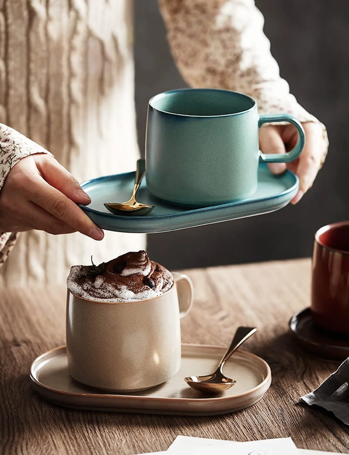 Juego de 3 Tazas de Desayuno con Plato Ovalado y Cuchara, Taza de café de cerámica Vintage, Taza de té de la Tarde, platillo for Avena, Leche, Bebida y Crema.(Brown)