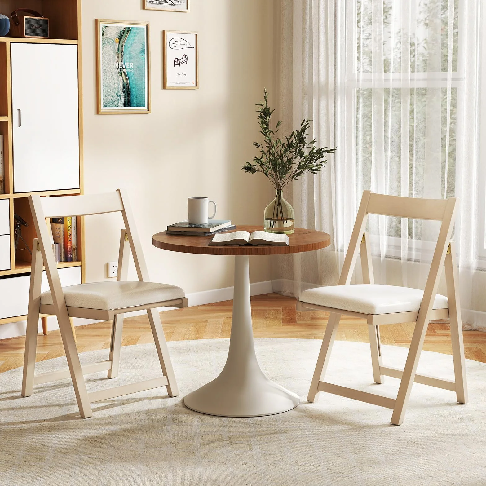 GIANTEX Juego de 2 Sillas de Comedor Plegables, Asiento Acolchado y Respaldo Inclinado, Estructura de Madera de Caucho, Carga hasta 150 kg, Sillas para Cocina, Salón (Beige)