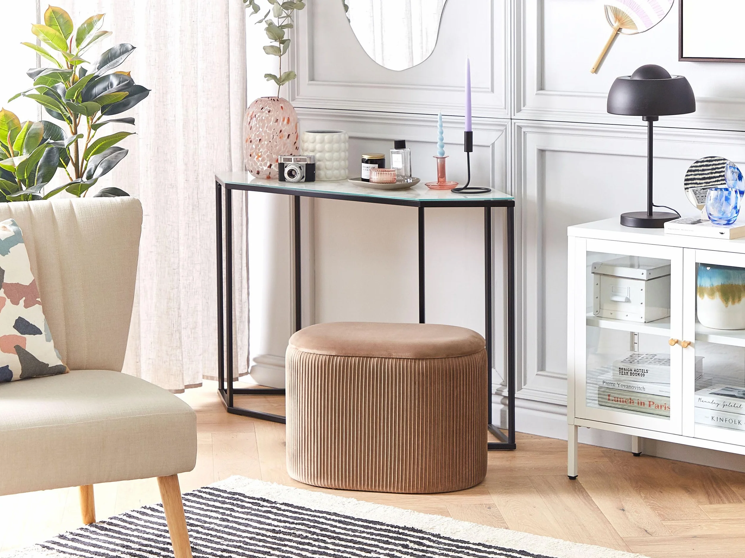 Beliani Puf de Terciopelo Beige almacenaje reposapiés Glamour Sala de Estar Dormitorio Richland