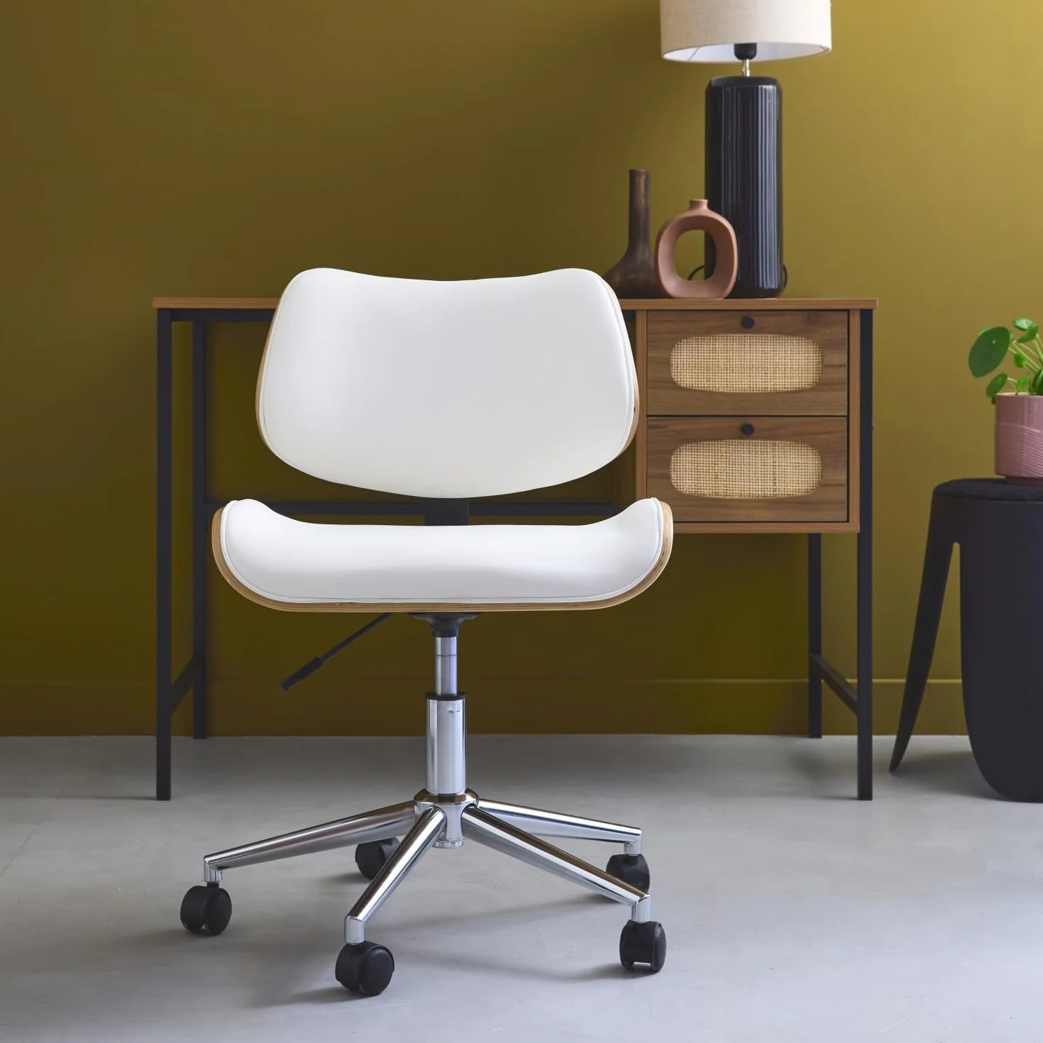 sweeek-Silla de Oficina con Ruedas, Madera Curvada y Acabado en Polipiel, Karen, Blanco, 52x53x88 cm