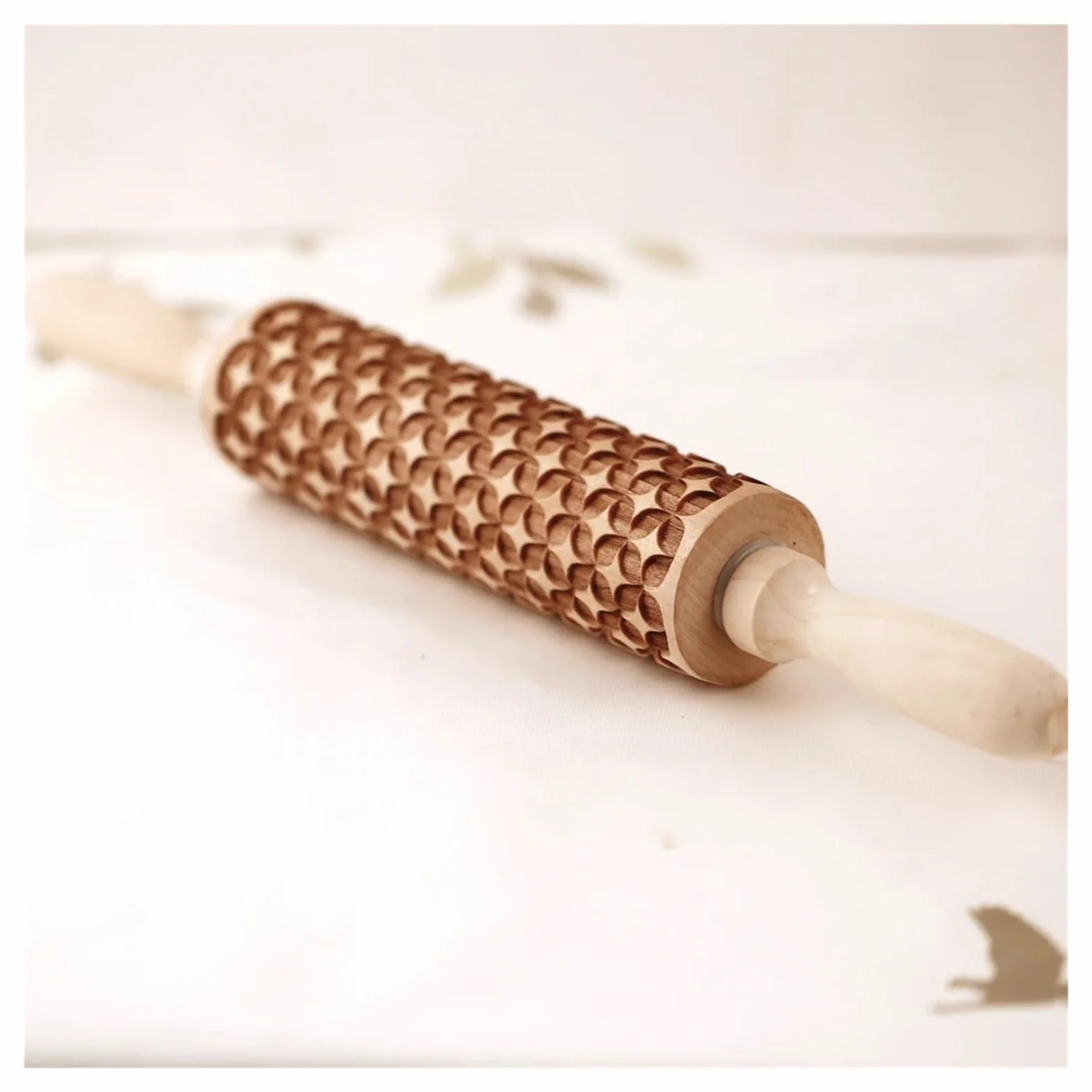 Rodillo de Madera con Grabado Profundo for Hornear, 35 x 4,5 cm, con Forma de Galletas en Relieve, Monedas Antiguas, 3D Rodillo para Masa Madera