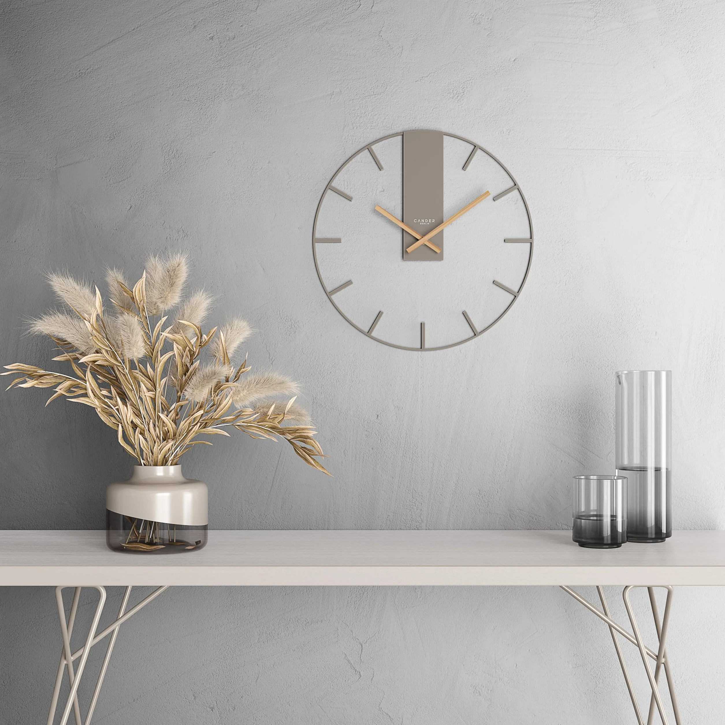 Cander Berlin Jenson XXL - Reloj de Pared silencioso (40 cm, Metal, con manecillas de Madera, sin tictac, Grande, Moderno, Gris cálido, salón, Cocina, Vintage