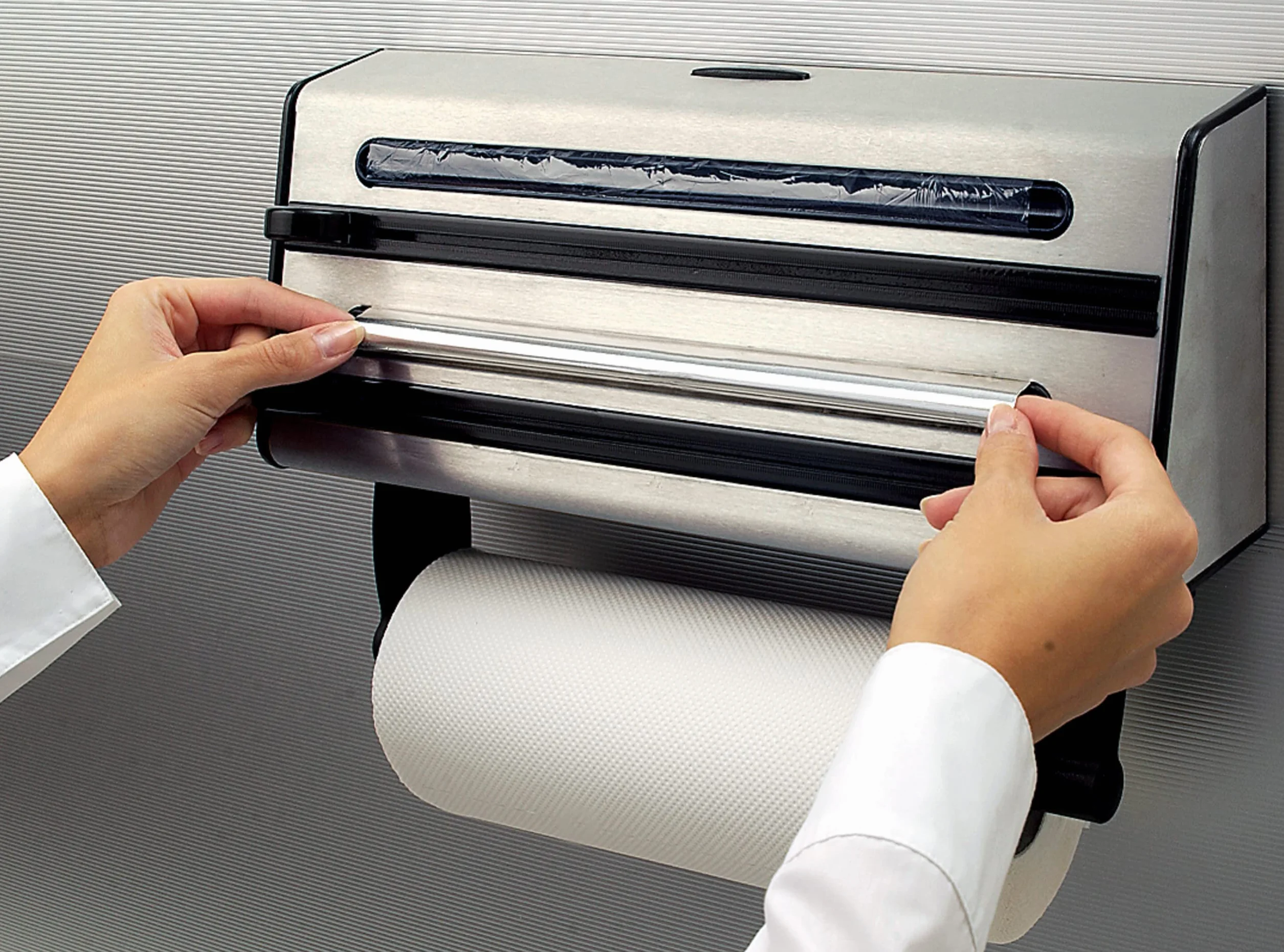 Emsa Contura Portarollos de cocina triple, corta papel de alumino, envoltura de plástico, papel de sandwich, corte en dos dimensiones, fácil de manipular, 40.89 x 27.94 x 10.92 cm