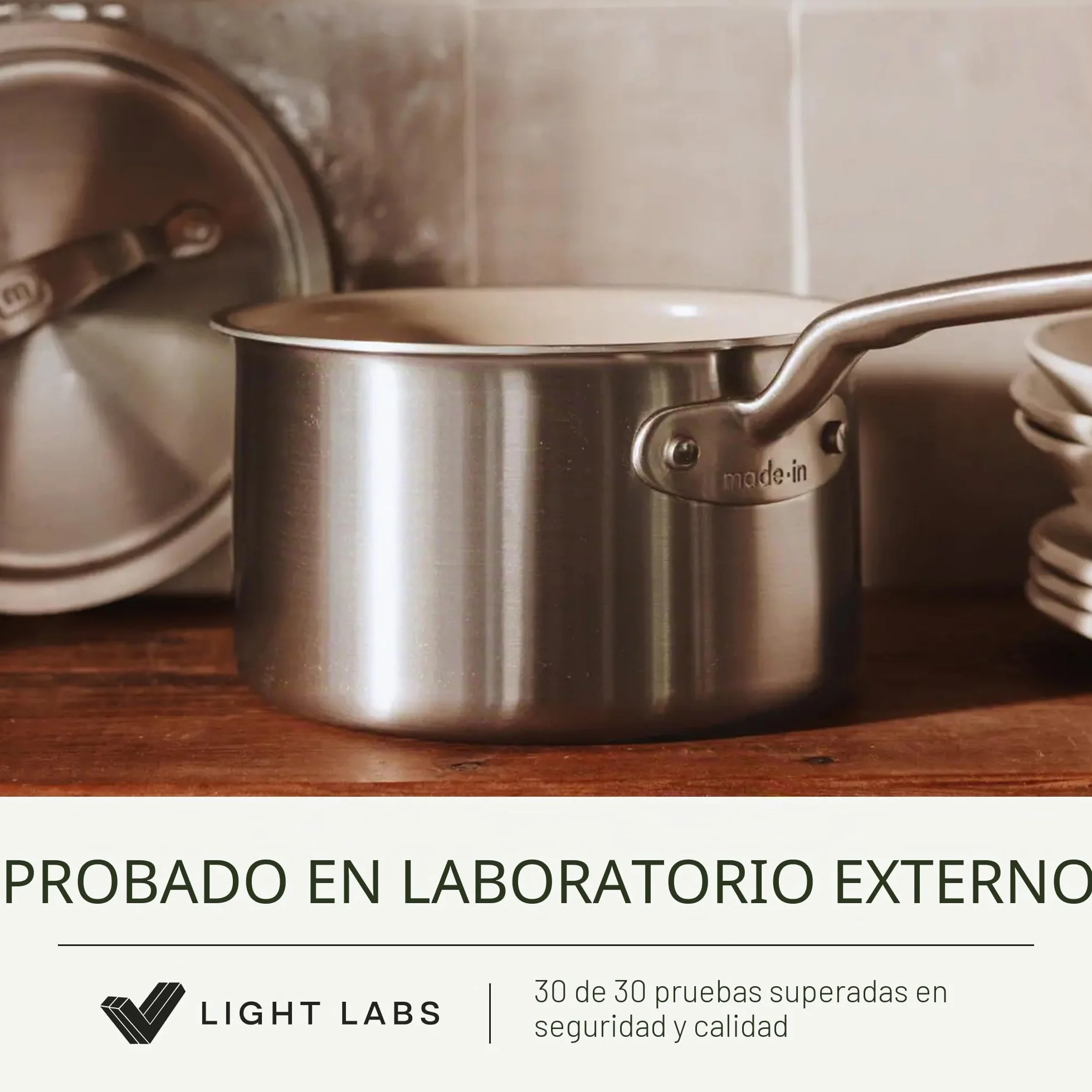 Made In Cookware - Sartén antiadherente de cerámica de 3.5 cuartos de galón con tapa, revestimiento de acero inoxidable de 5 capas, utensilios de cocina profesionales, fabricado en Italia, compatible