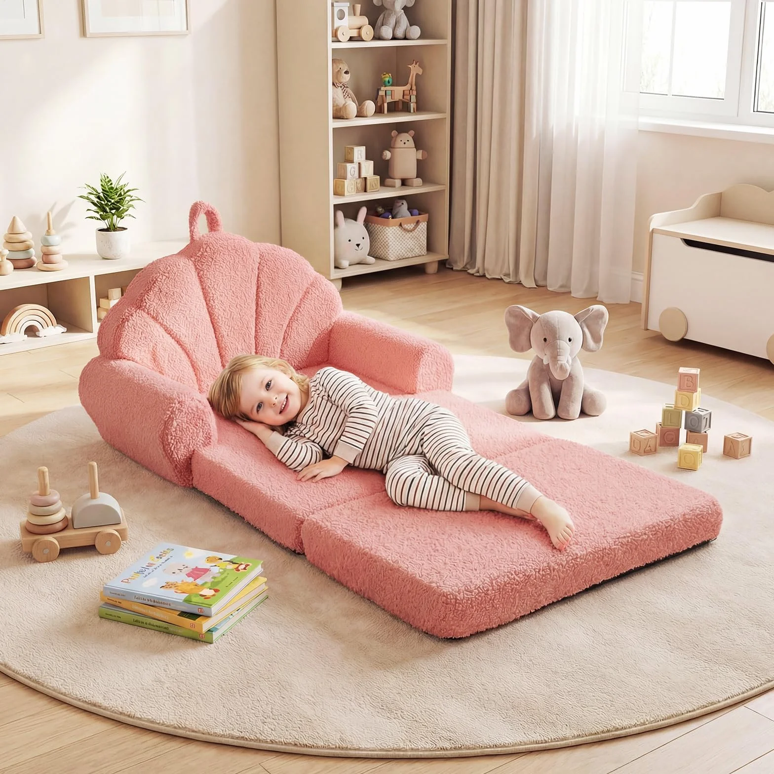GOPLUS Sofá Plegable para Niños, Sofá Cama 2 en 1 con Funda de Forro Polar Lavable, Respaldo en Forma de Concha y Reposabrazos, Sillón Infantil de Espuma para Niños de 3+ Años (Rosa)