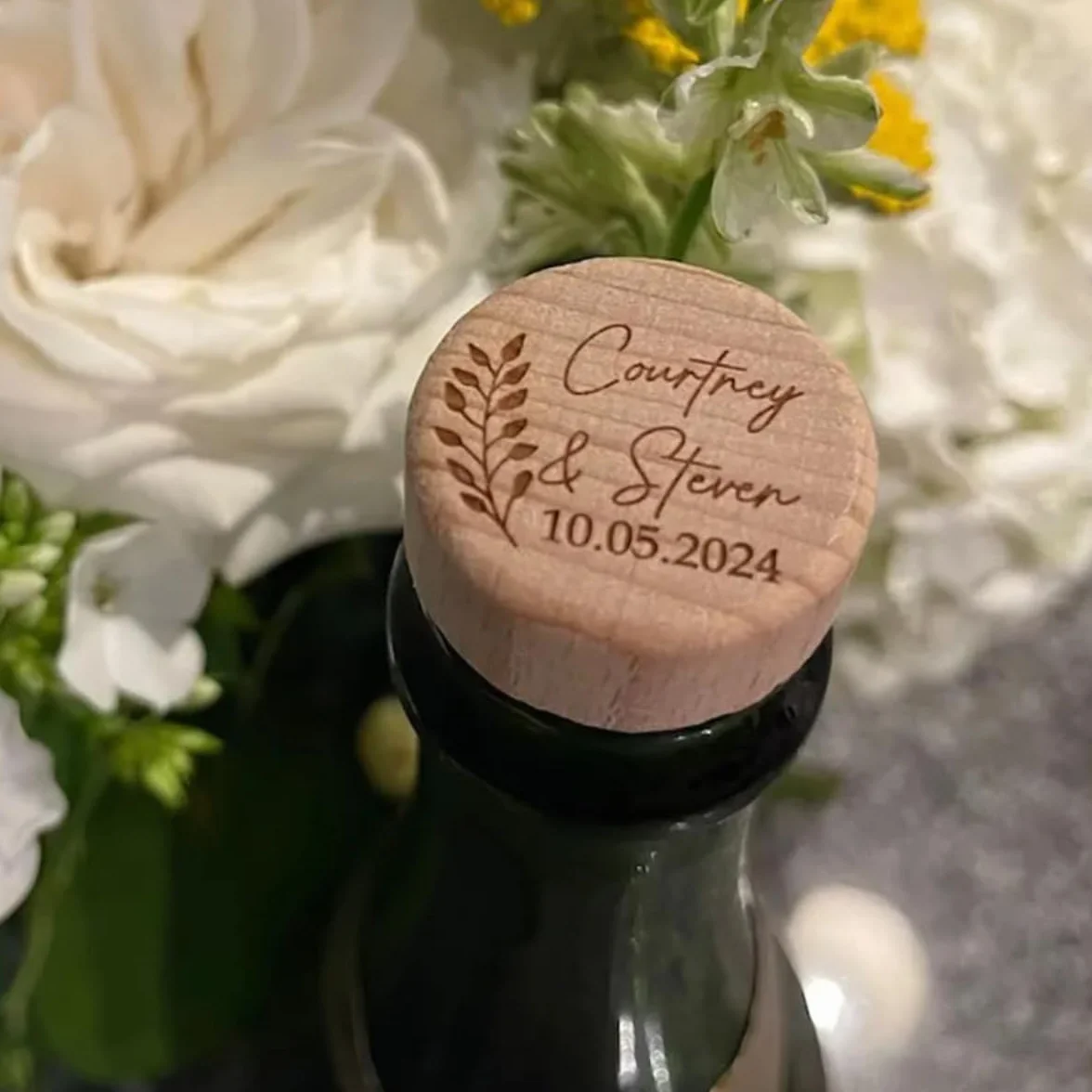 Tapones personalizados para botellas de vino de madera grabados con láser, tapón de corcho para recuerdos de boda, fiesta para invitados (100 unidades)