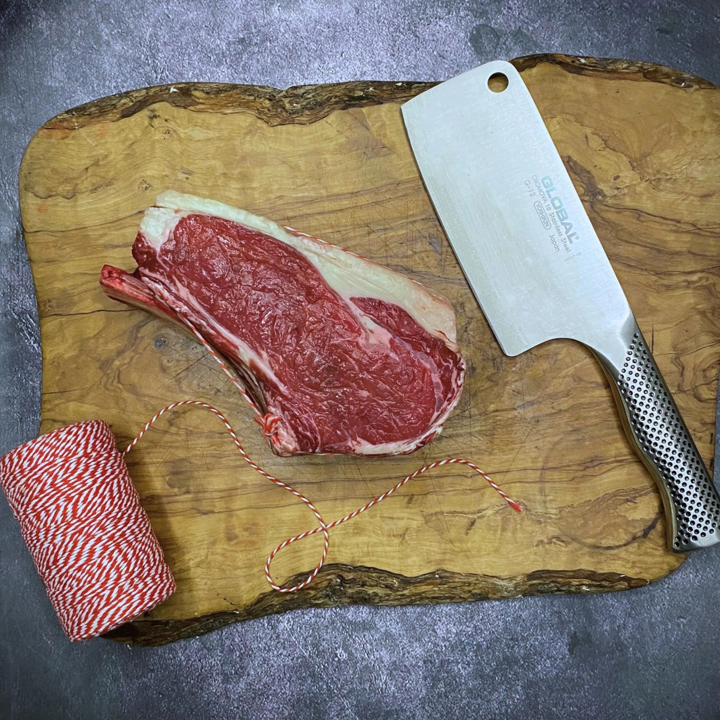 Cuchillo para cortar carne G-12 Global