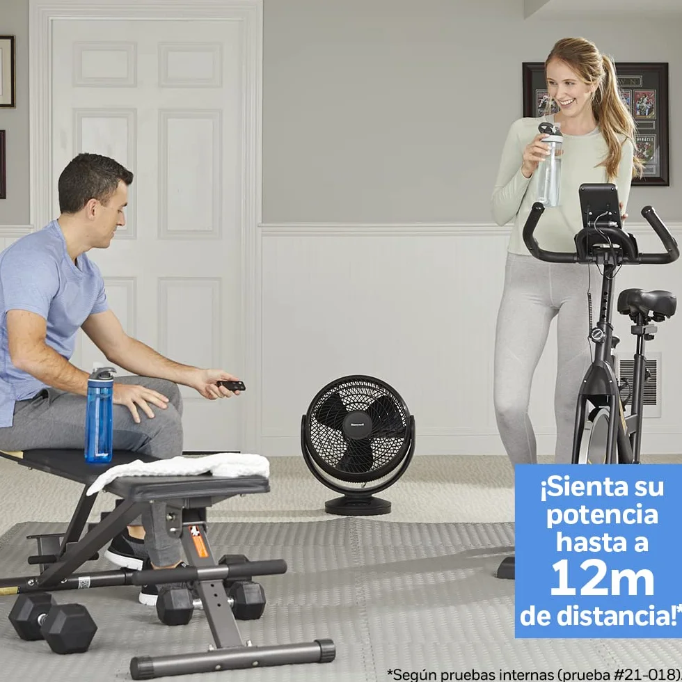 HONEYWELL HF715BE4 - Ventilador digital oscilante Turbo Force de (personal; pequeño; para el hogar o la oficina; con mando a distancia; comandos electrónicos con LED; 3 velocidades; giro de 90 grados)
