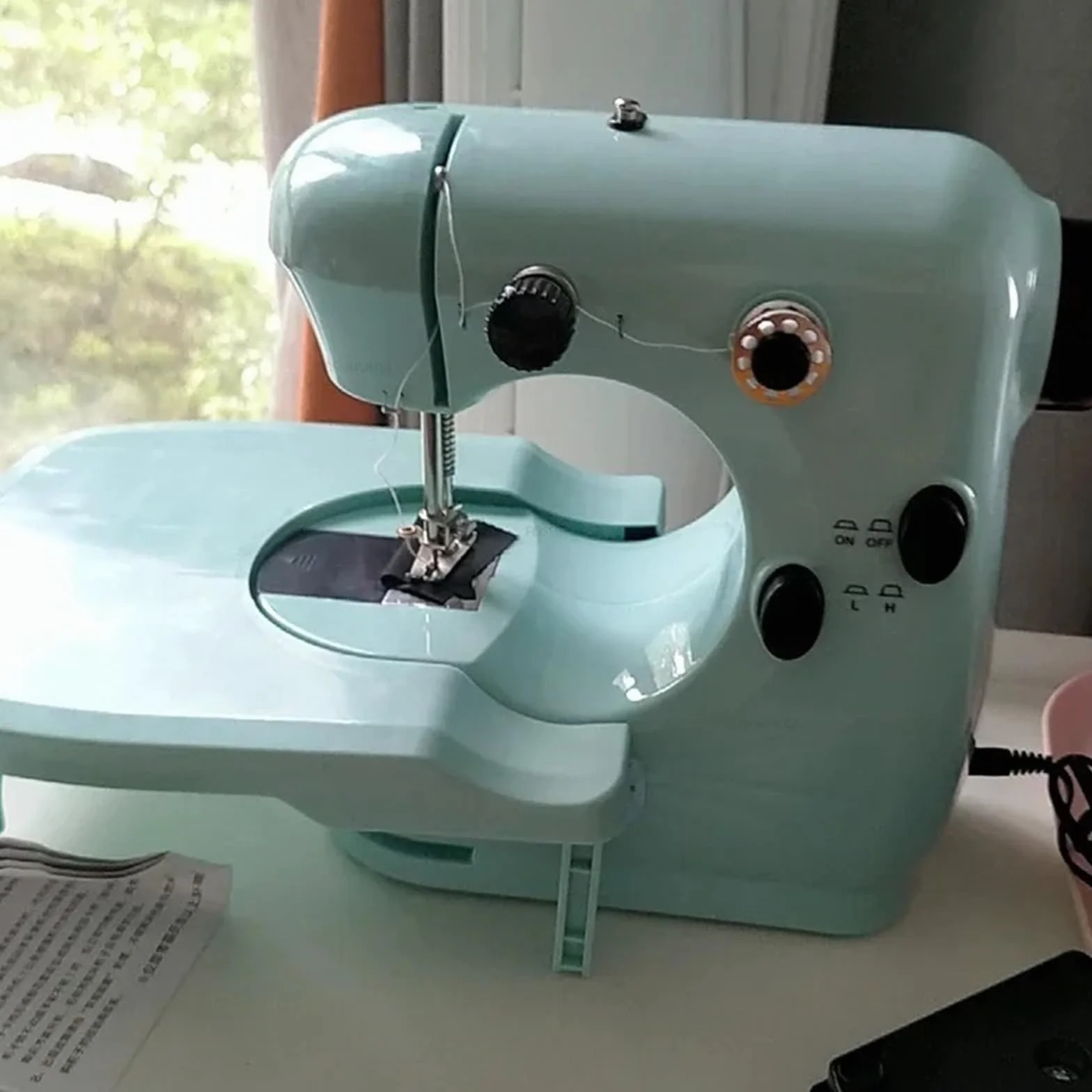 Máquina de Coser, máquina de Coser portátil, minimáquina de Coser multifunción para el hogar con Pedal, eléctrica de Mano, Suministros de Costura para Ropa DIY