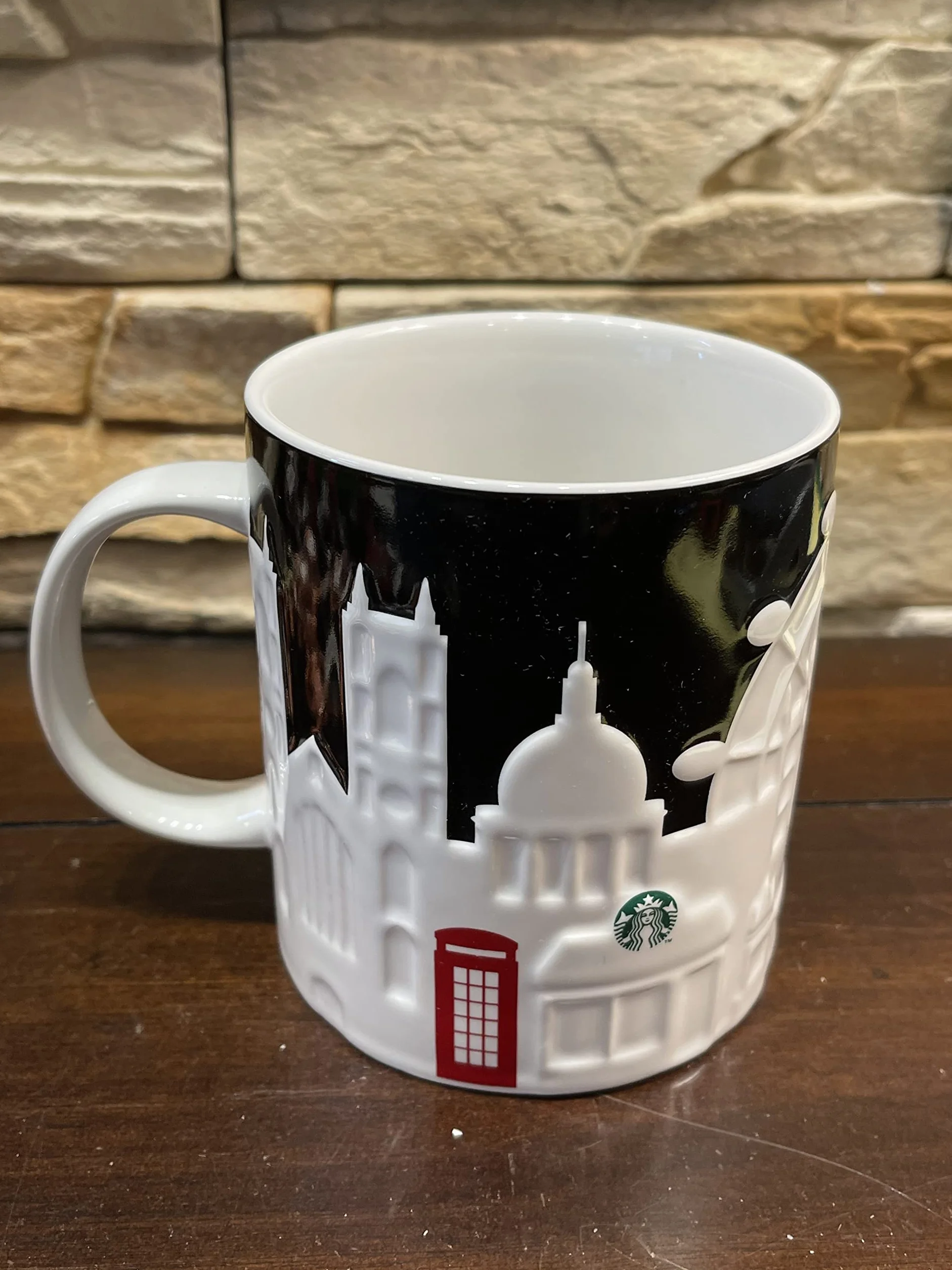 Starbucks Taza de café en relieve, altura de 10,5 cm, diámetro de 9,3 cm, gres loza, apta para lavavajillas y microondas.