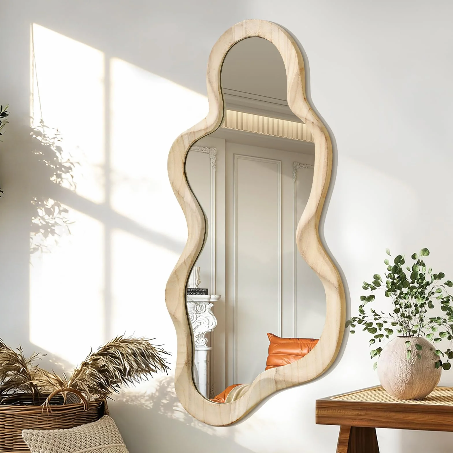 Espejo asimétrico para decoración de pared, gran espejo de pared moderno con marco de madera, forma única, espejo artístico montado en la pared, decorativo para sala de estar, dormitorio, baño