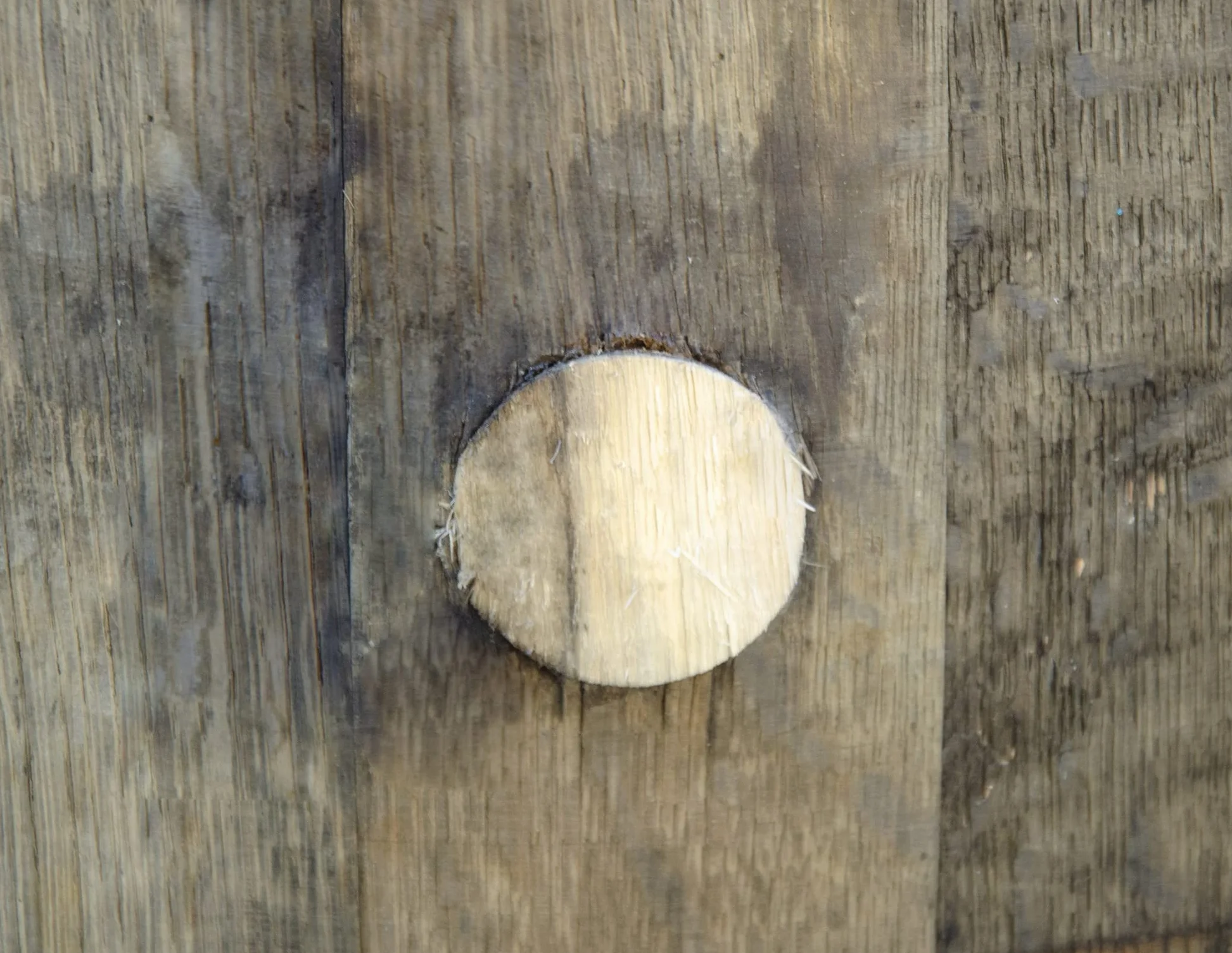 Temesso Barril de Madera Usado, auténtico Barril de Whisky escocés para decoración - Barril Mesa para Bar
