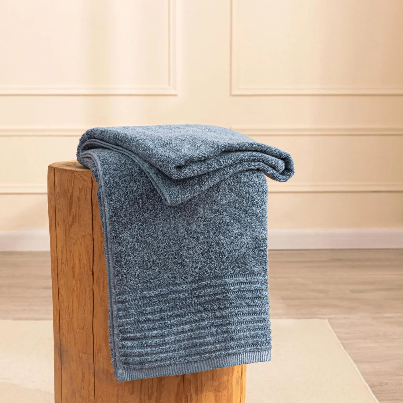 Toalla de baño de Lujo 100% bambú, 90 x 180 cm, bambú Natural, Altamente Absorbente, de Secado rápido e hipoalergénica (Eclipse Navy)