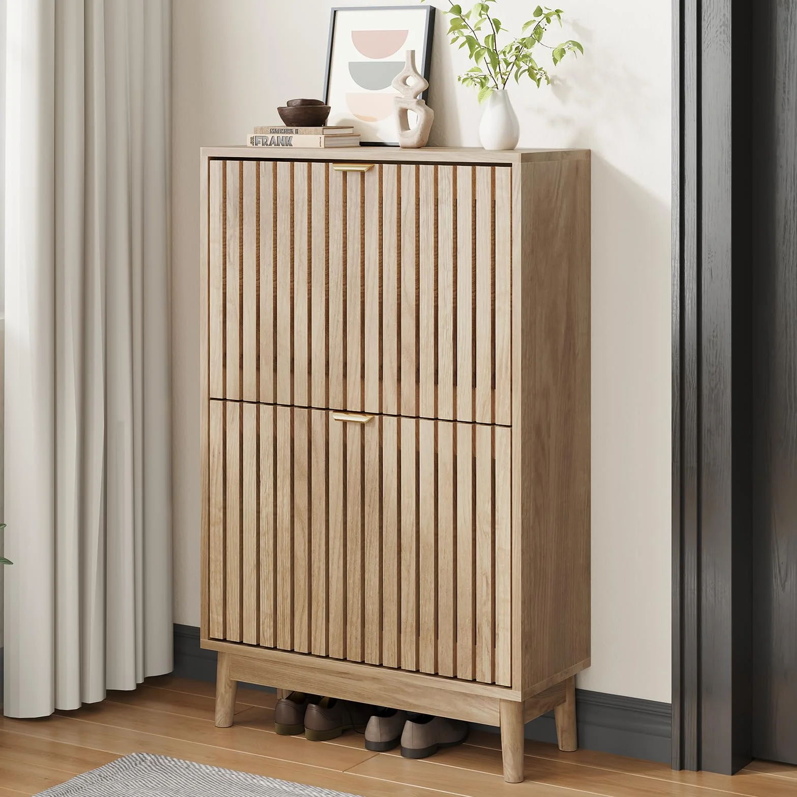 Kiasthome Mueble Zapatero de Madera con 2 Cajones Abatibles, Organizador de Zapatos con Puertas Rejilladas Ventiladas, Zapatero Moderno para Entrada, Pasillo y Salón (Natural, 60 cm)
