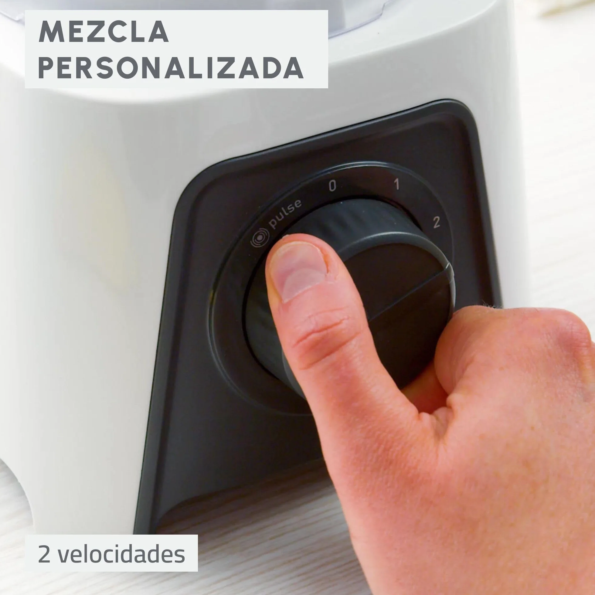 Moulinex Blendeo+, Batidora de vaso de 450 W, Jarra de 1,5 L, 2 velocidades + función Pulse, Pica hielo, Duraforce Label, Sistema de bloqueo inteligente, Cuchillas extraíbles, Blanca, LM2C0110