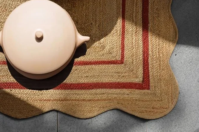 Alfombra de yute festoneado de alta calidad tejida a mano con borde rojo de 2 x 3 pies, alfombra de fibra natural hecha a mano, alfombra de estilo bohemio y rústico para sala de estar