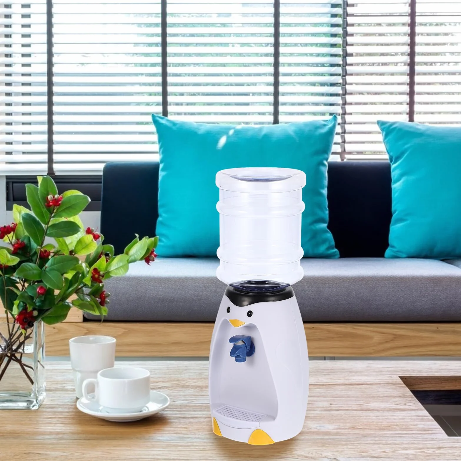 Mipcase Mini Dispensador de Agua Pequeño de Plástico Compacto y Fácil de Instalar Capacidad de 200 Ml para Uso en Casa y Oficina Color Aleatorio
