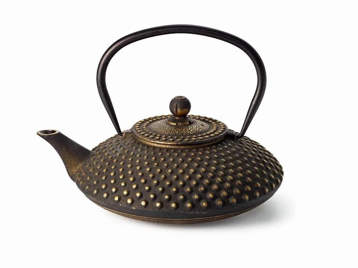 Thire de hierro fundido (1,2 L, negro-dorado) con filtro de acero inoxidable