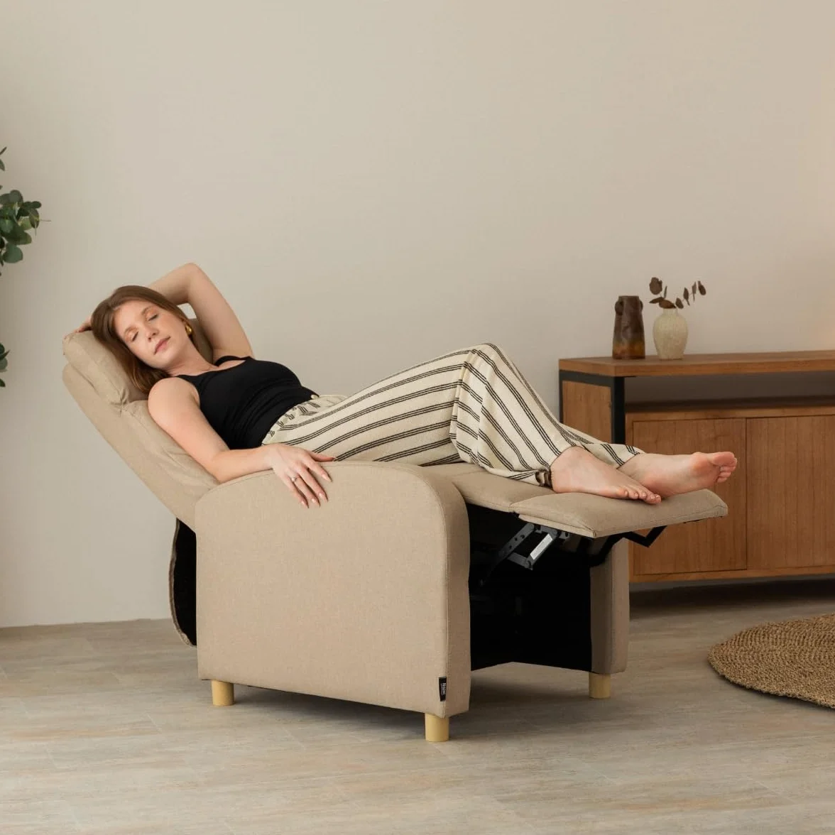 ZZ DON DESCANSO - Sillon Relax Reclinable Tela Verona (63x74x105cm). Sillón Reclinable Compacto con Reposapiés, Apertura Push, 2 Posiciones y Posición Cero, Butaca Reclinable hasta 160º (Arena)