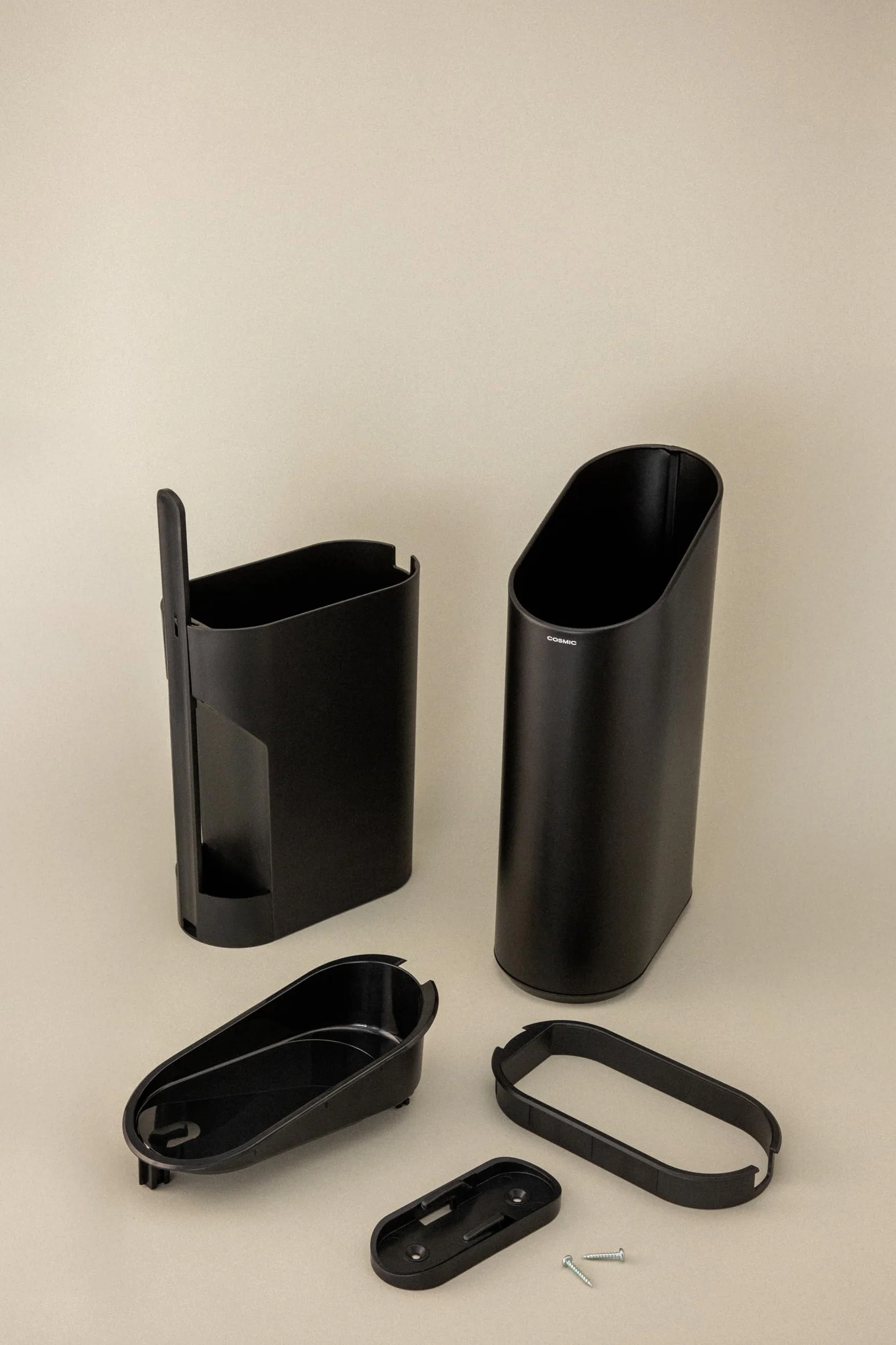 COSMIC Papelera Baño Cocina Compacta 2,5L Apertura Pulsador Diseño Ovalado Sand