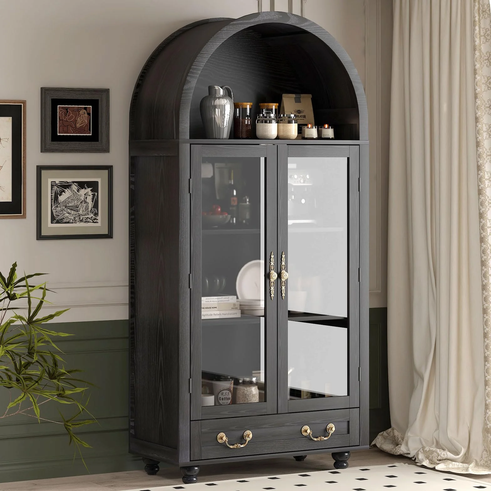 Vitrina de madera con puertas de cristal y parte superior en forma de arco, amplio espacio de almacenamiento para libros, platos y más, acabado negro resistente con asas doradas, 31 pulgadas